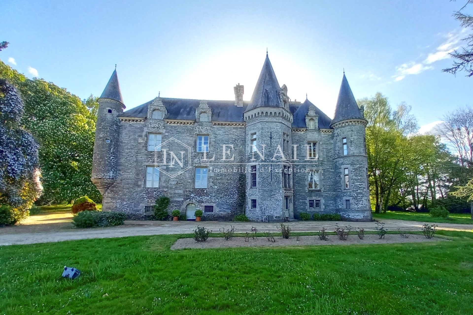château 14 pièces en vente à PLOERMEL (56800)