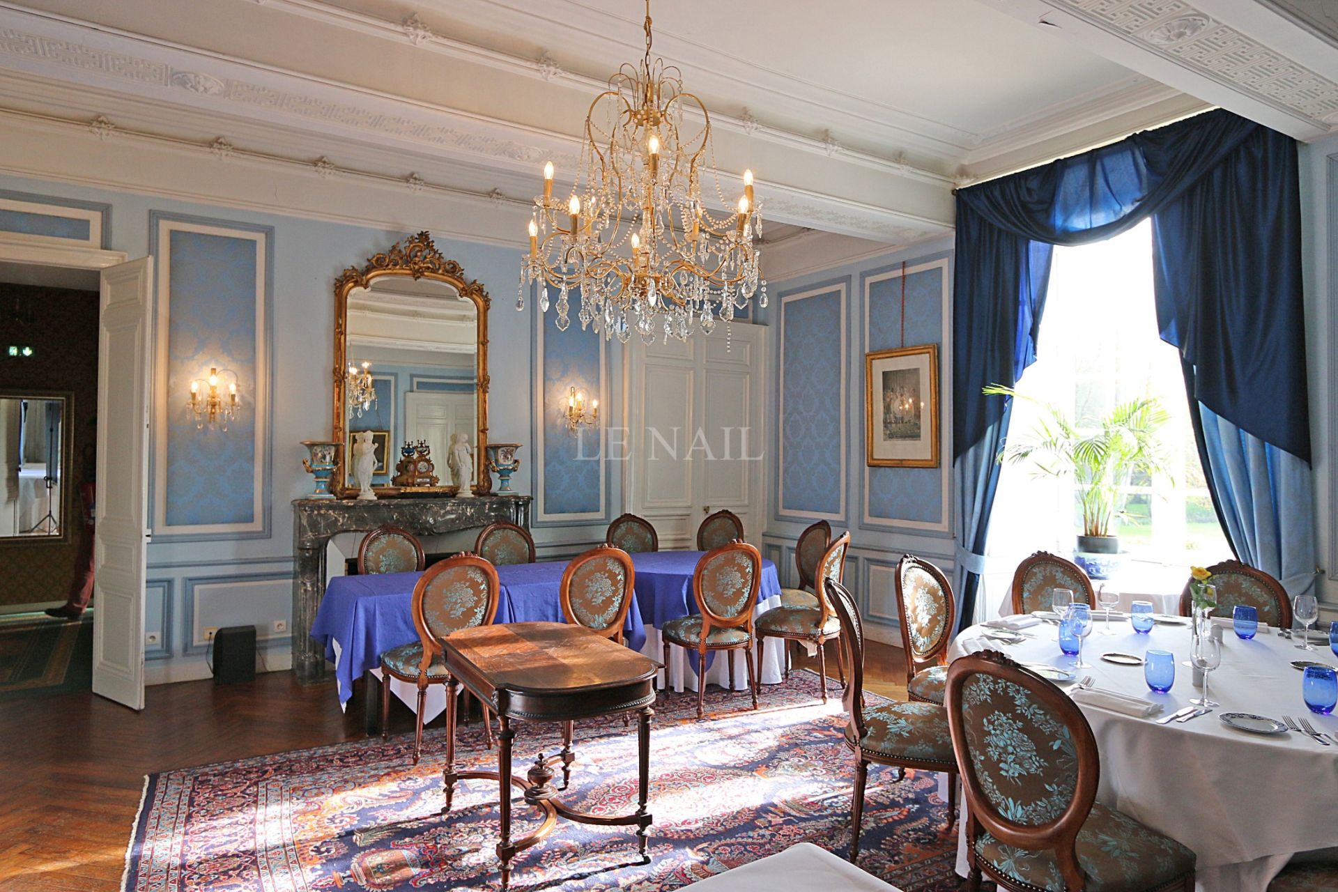 château 30 pièces en vente à LA ROCHE SUR YON (85000)