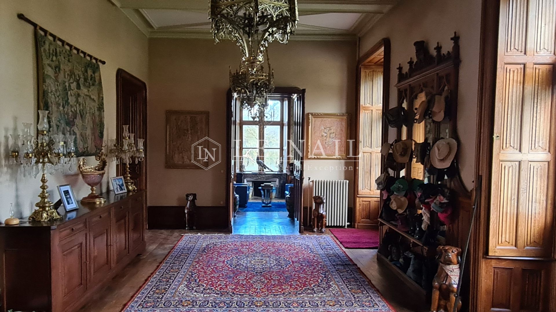 château 15 pièces en vente à CHATEAU GONTIER (53200)