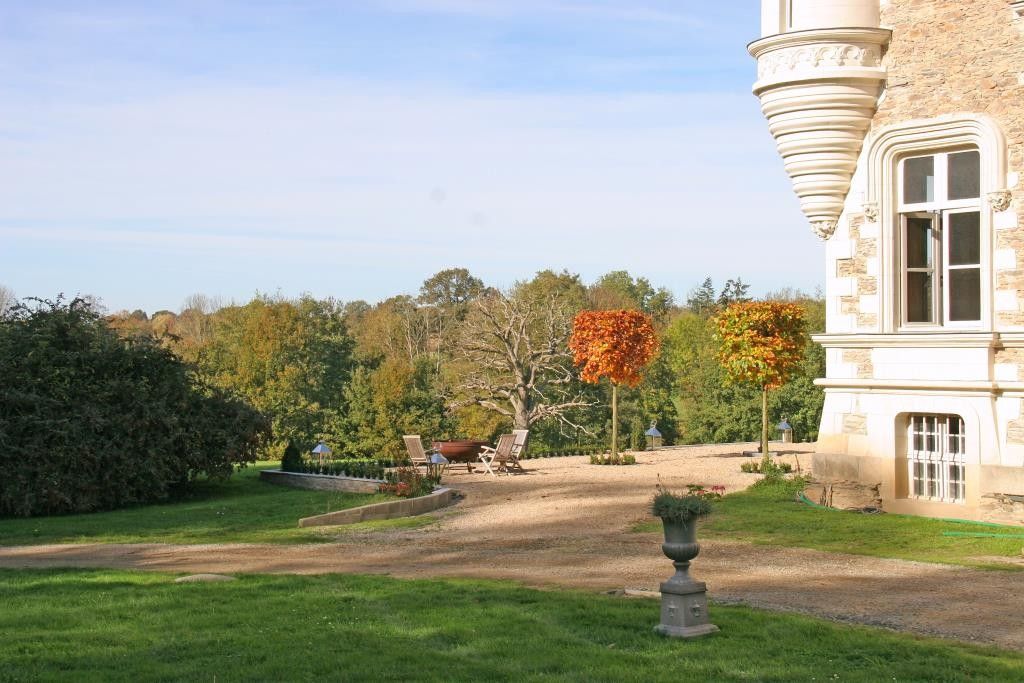 château 15 pièces en vente à CHATEAU GONTIER (53200)