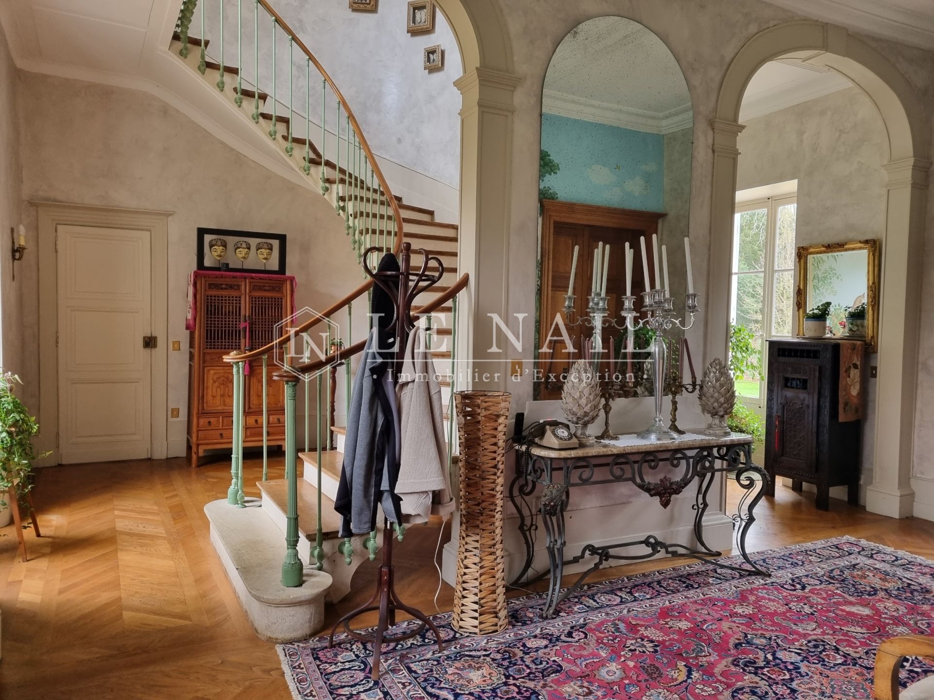 castle 15 rooms for sale on VIERZON (18100)