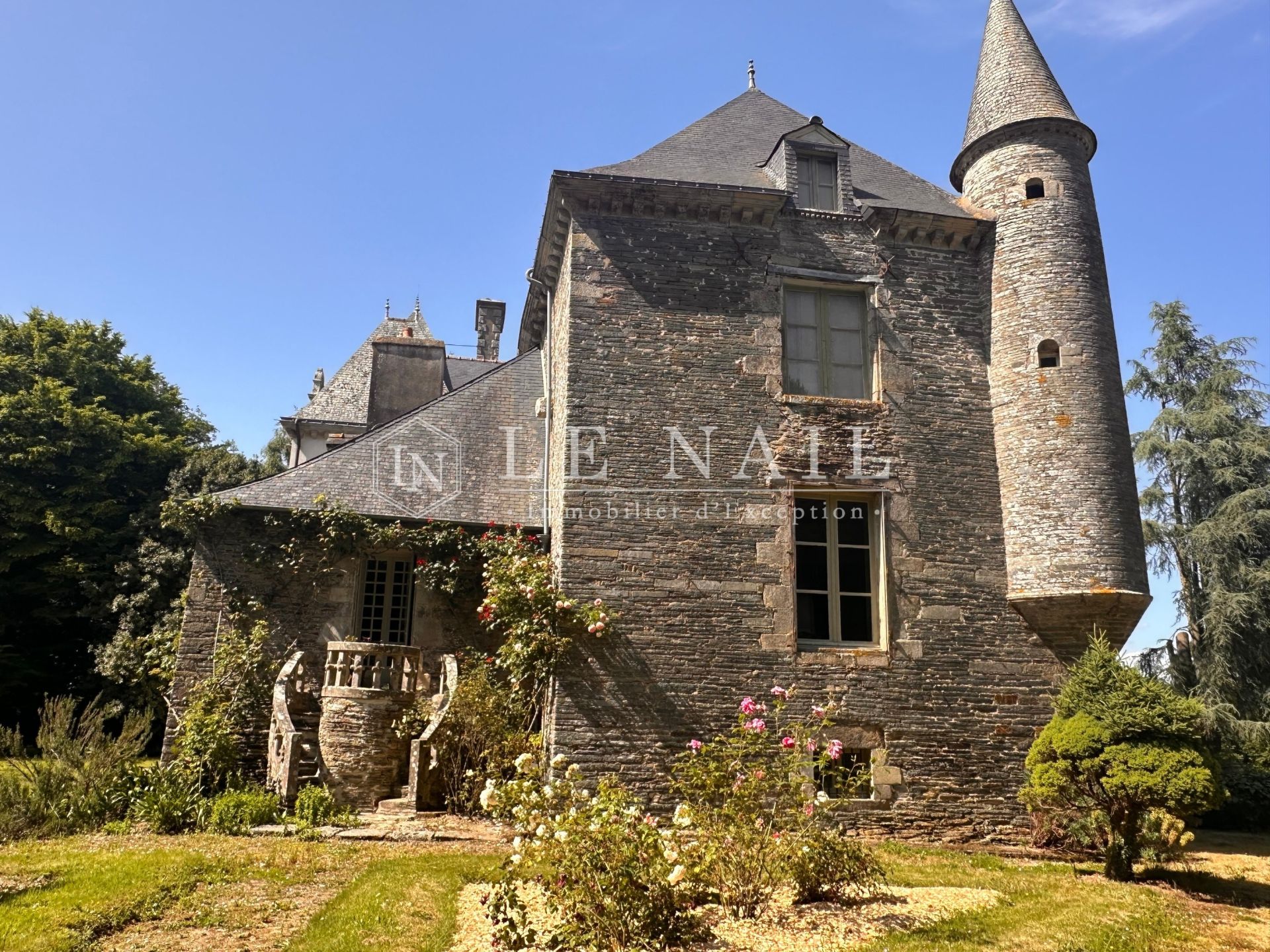 castle 14 rooms for sale on PLOERMEL (56800)