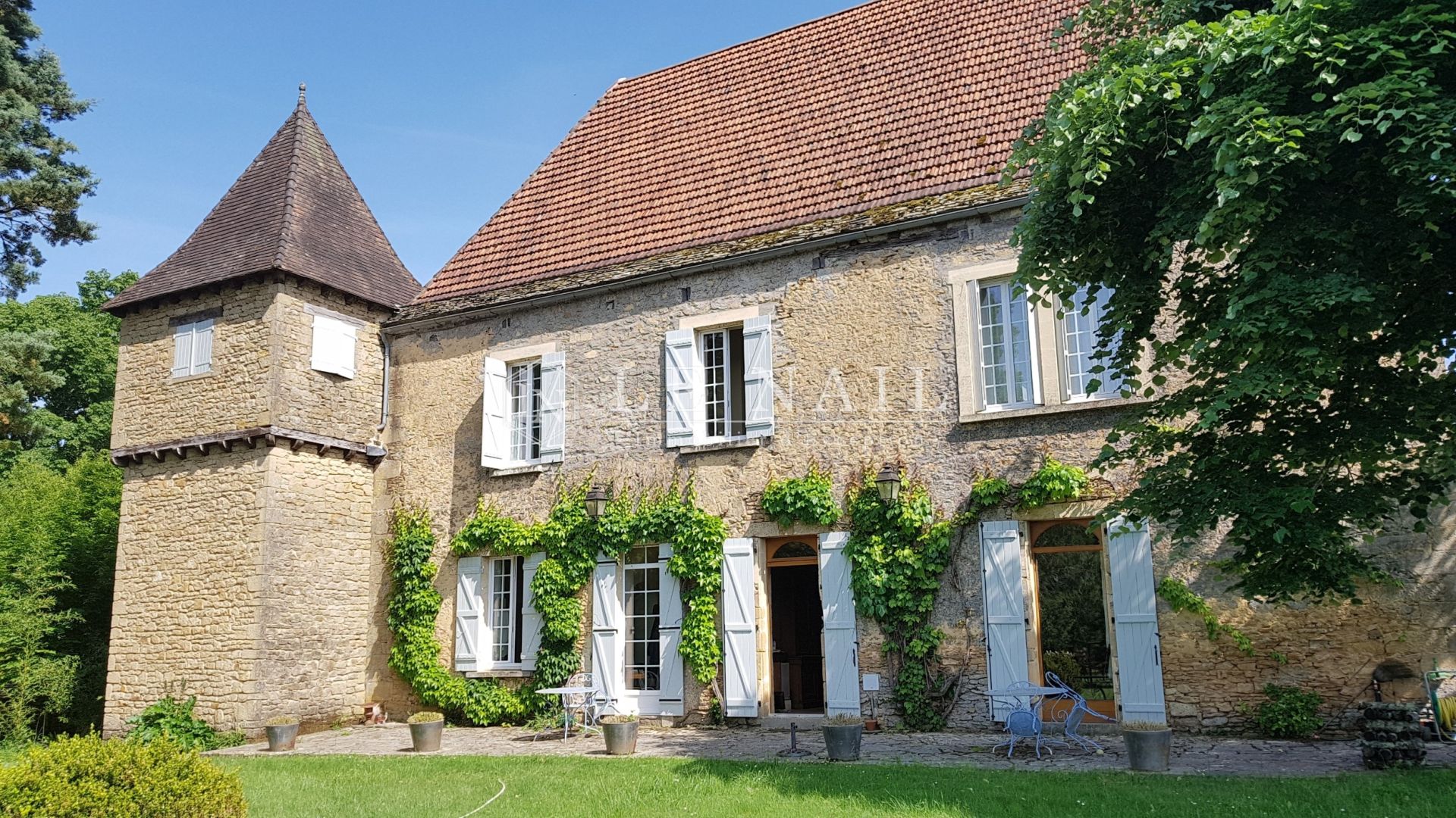 manor house 11 rooms for sale on SARLAT LA CANEDA (24200)