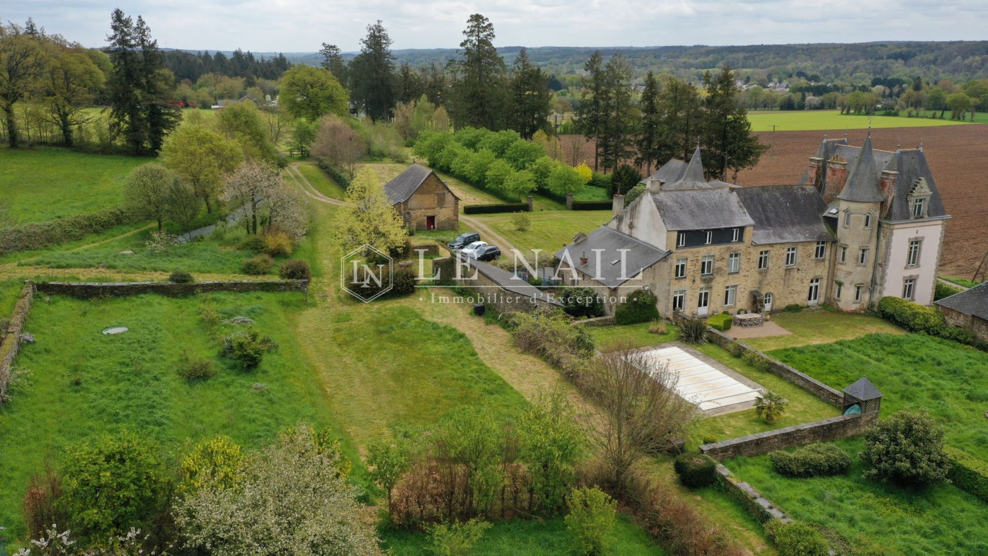 château 19 pièces en vente à PLOERMEL (56800)