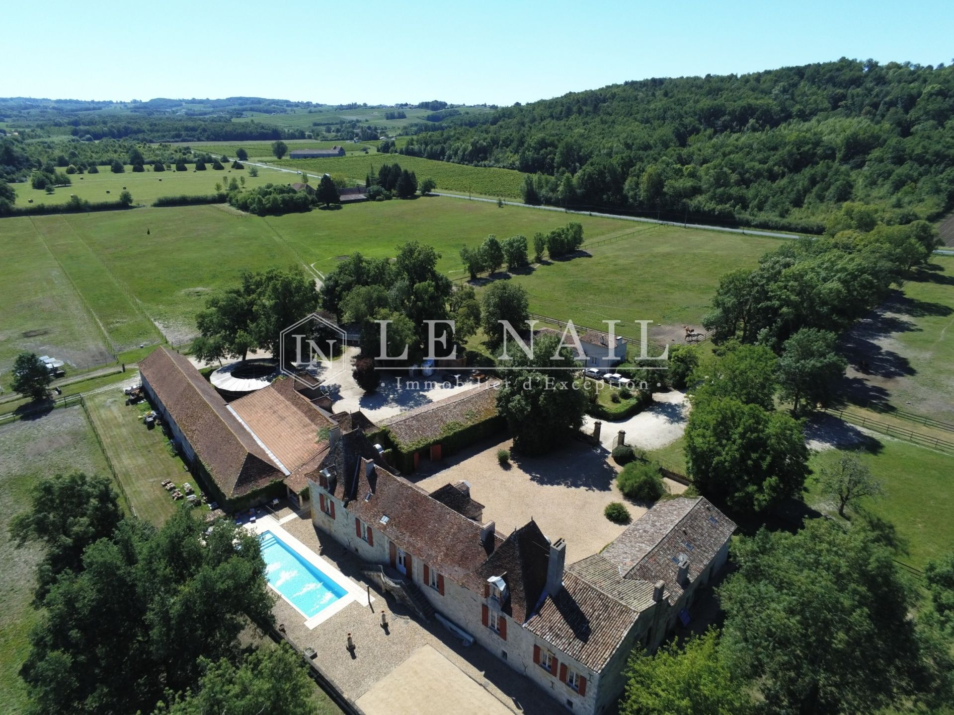 property 12 rooms for sale on BERGERAC (24100)