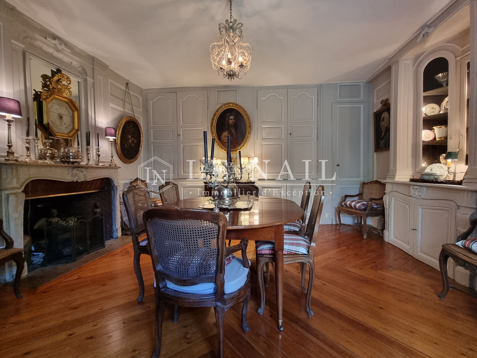 mansion (hôtel particulier) 8 rooms for sale on ALENCON (61000)