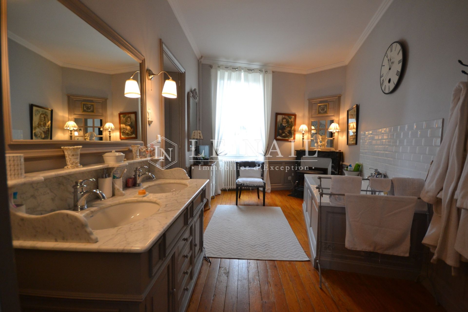 mansion (hôtel particulier) 8 rooms for sale on ALENCON (61000)