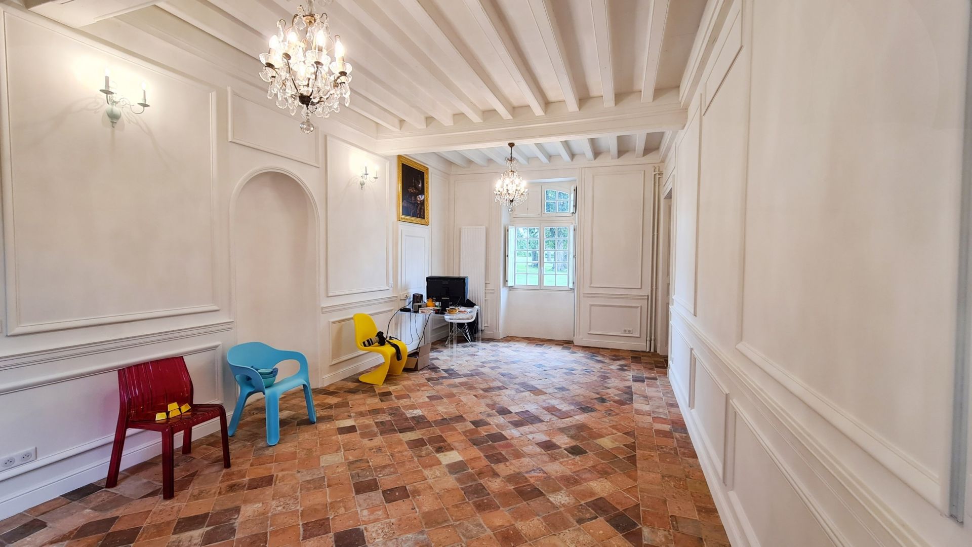 castle 11 rooms for sale on VALENCAY (36600)