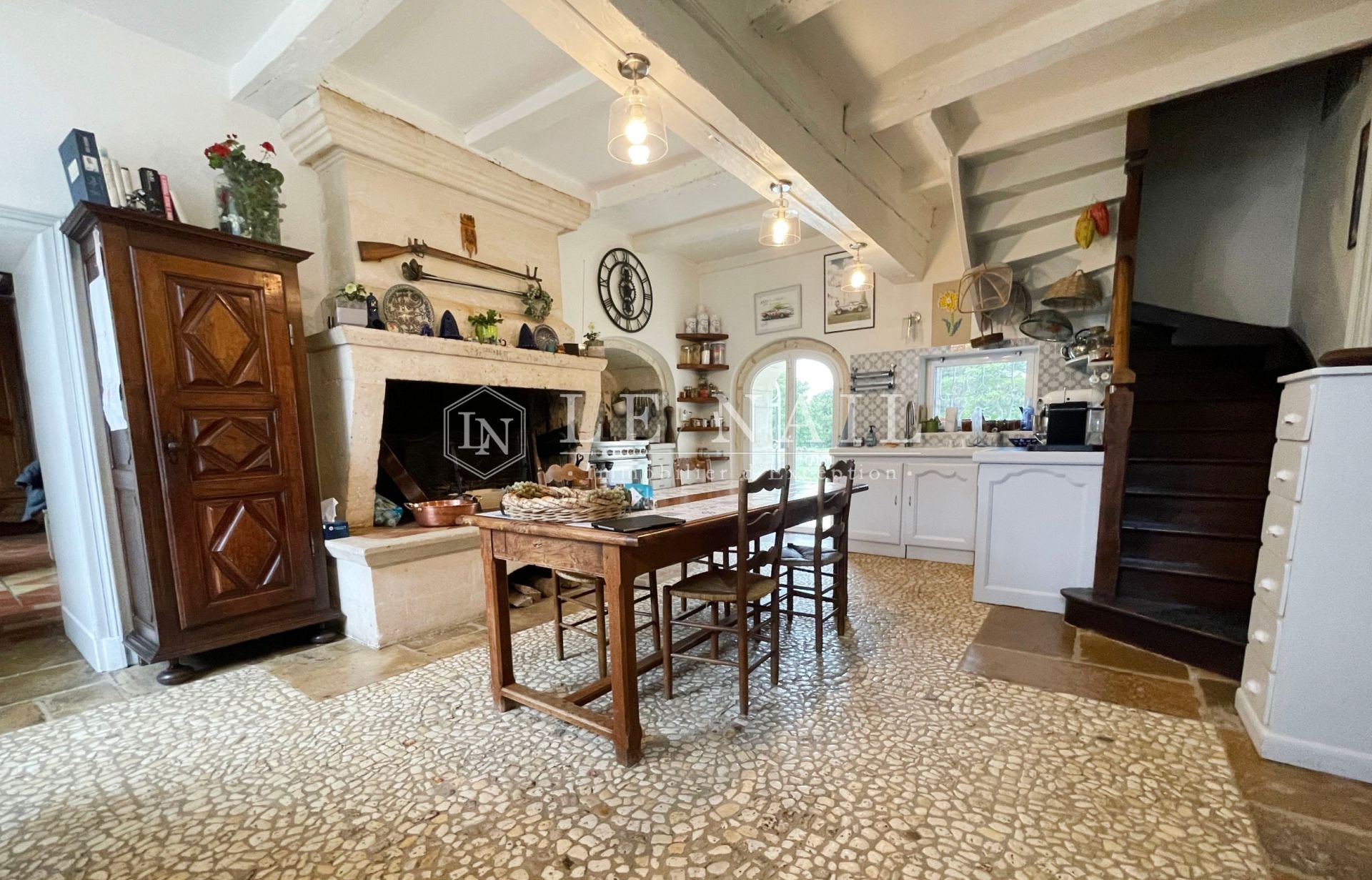 house 8 rooms for sale on ANGOULEME (16000)