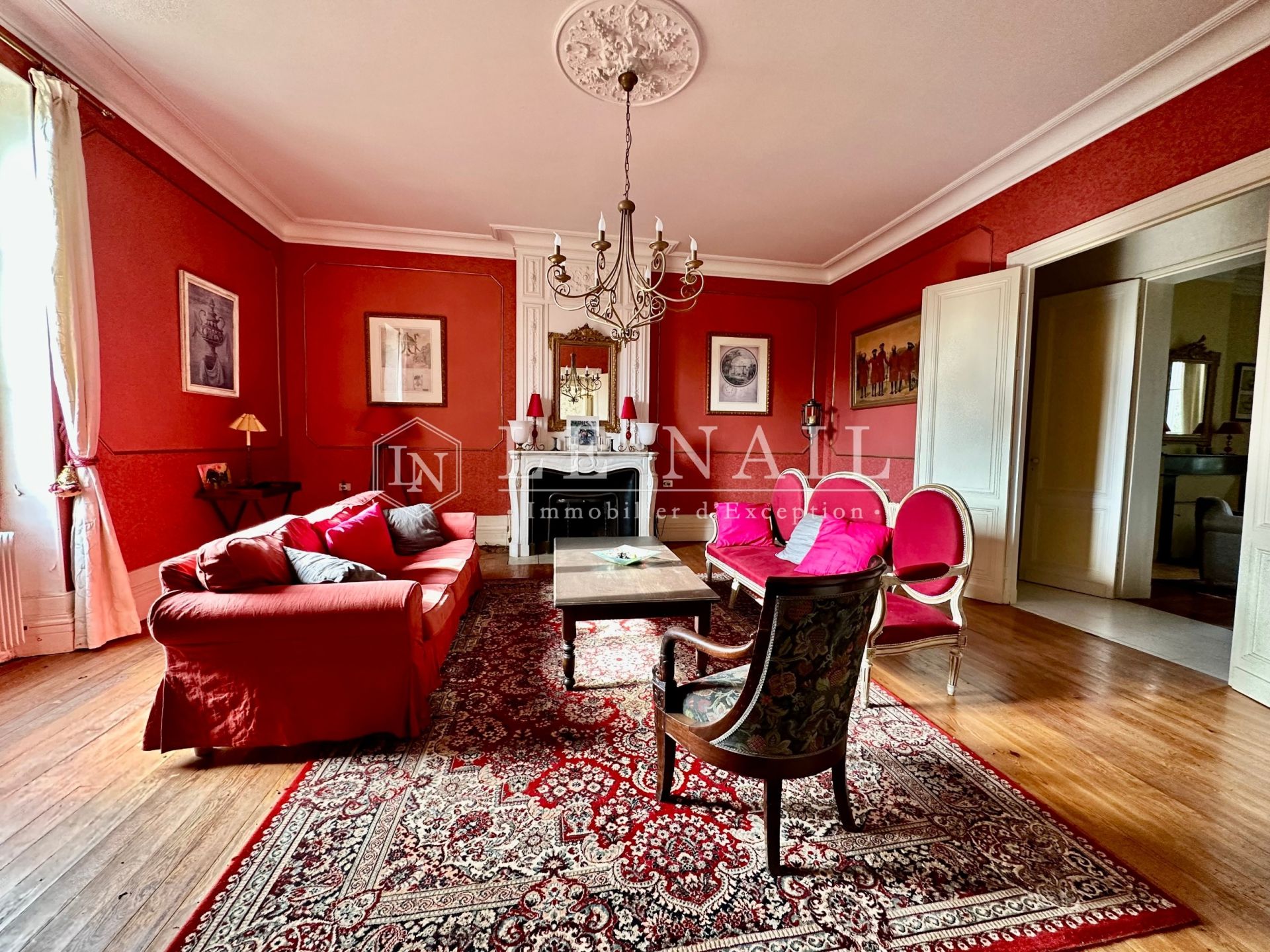 castle 14 rooms for sale on PINEUILH (33220)