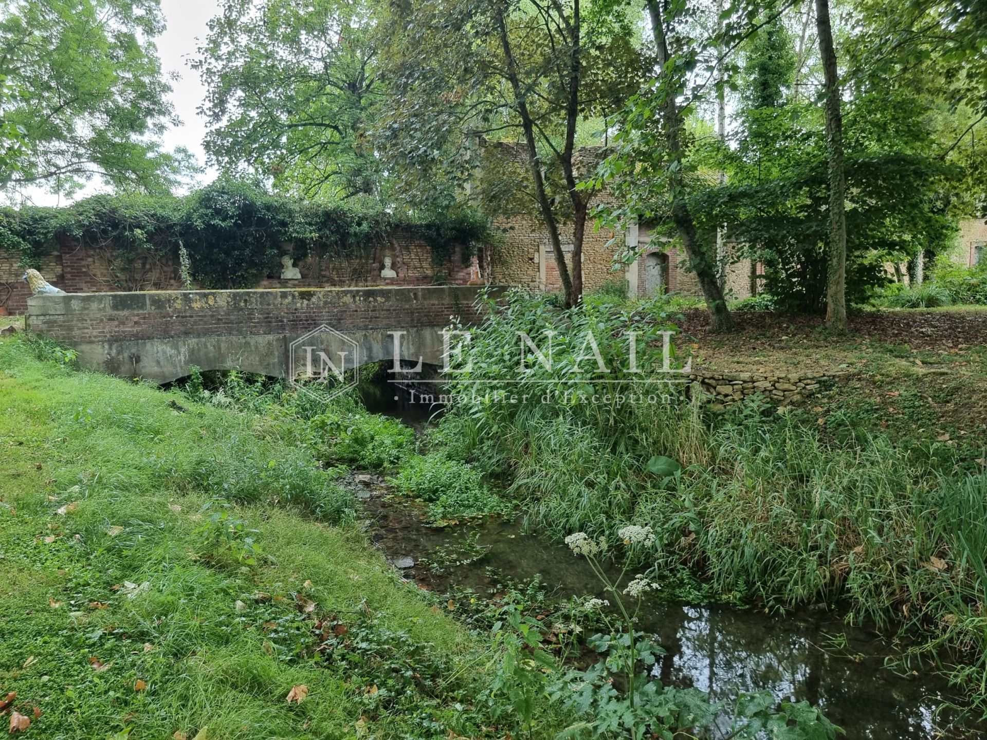 château 30 pièces en vente à ST PIERRE SUR DIVES (14170)