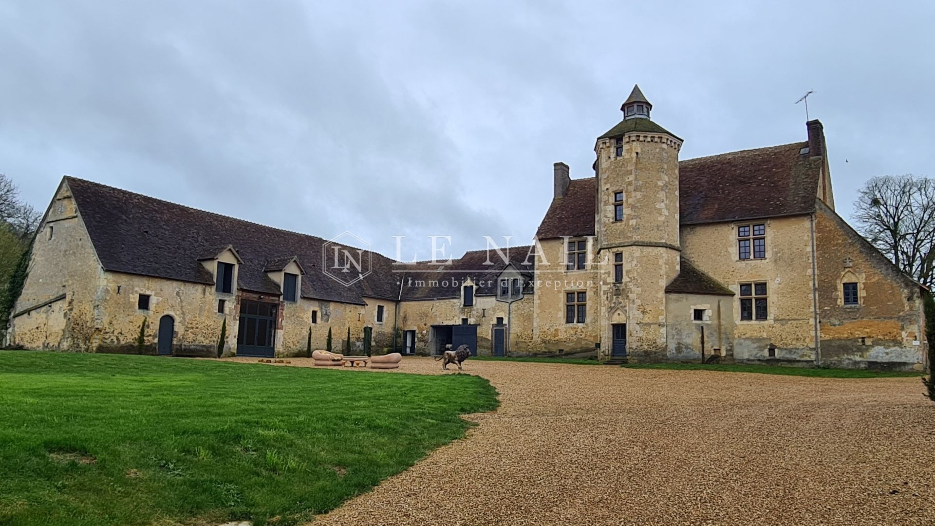 manor house 26 rooms for sale on VAL AU PERCHE (61130)