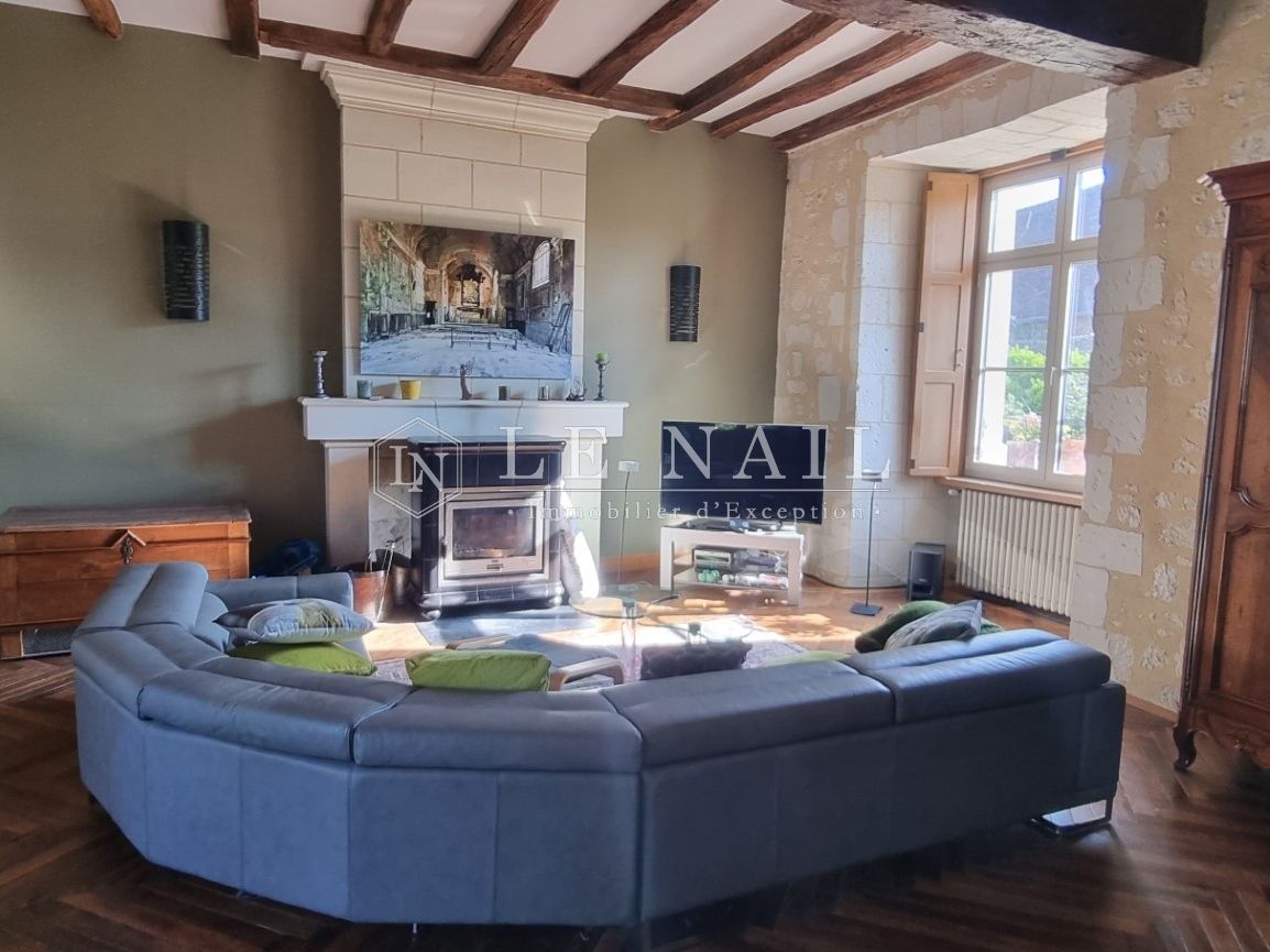 château 8 pièces en vente à CHINON (37500)