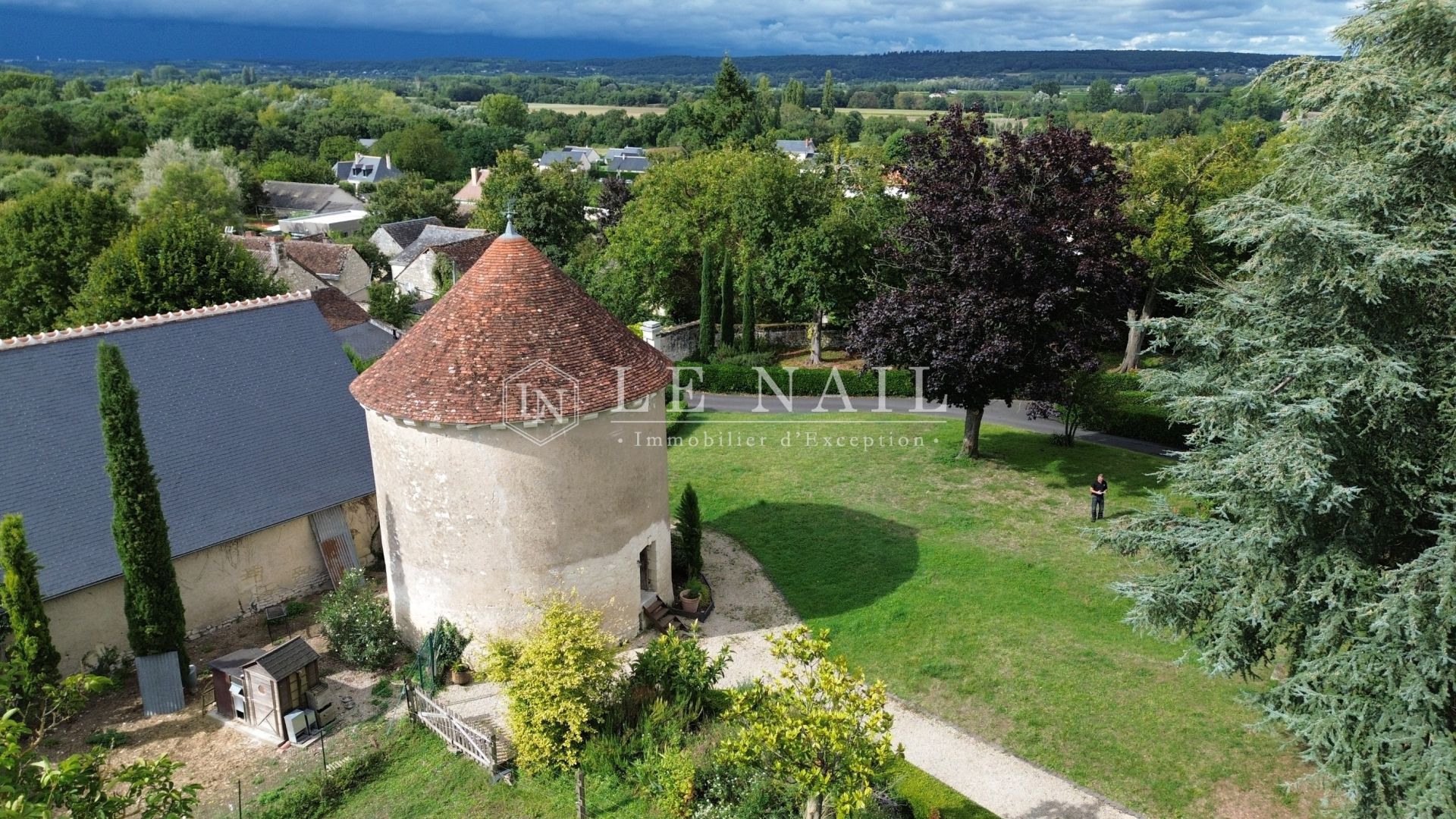 château 8 pièces en vente à CHINON (37500)