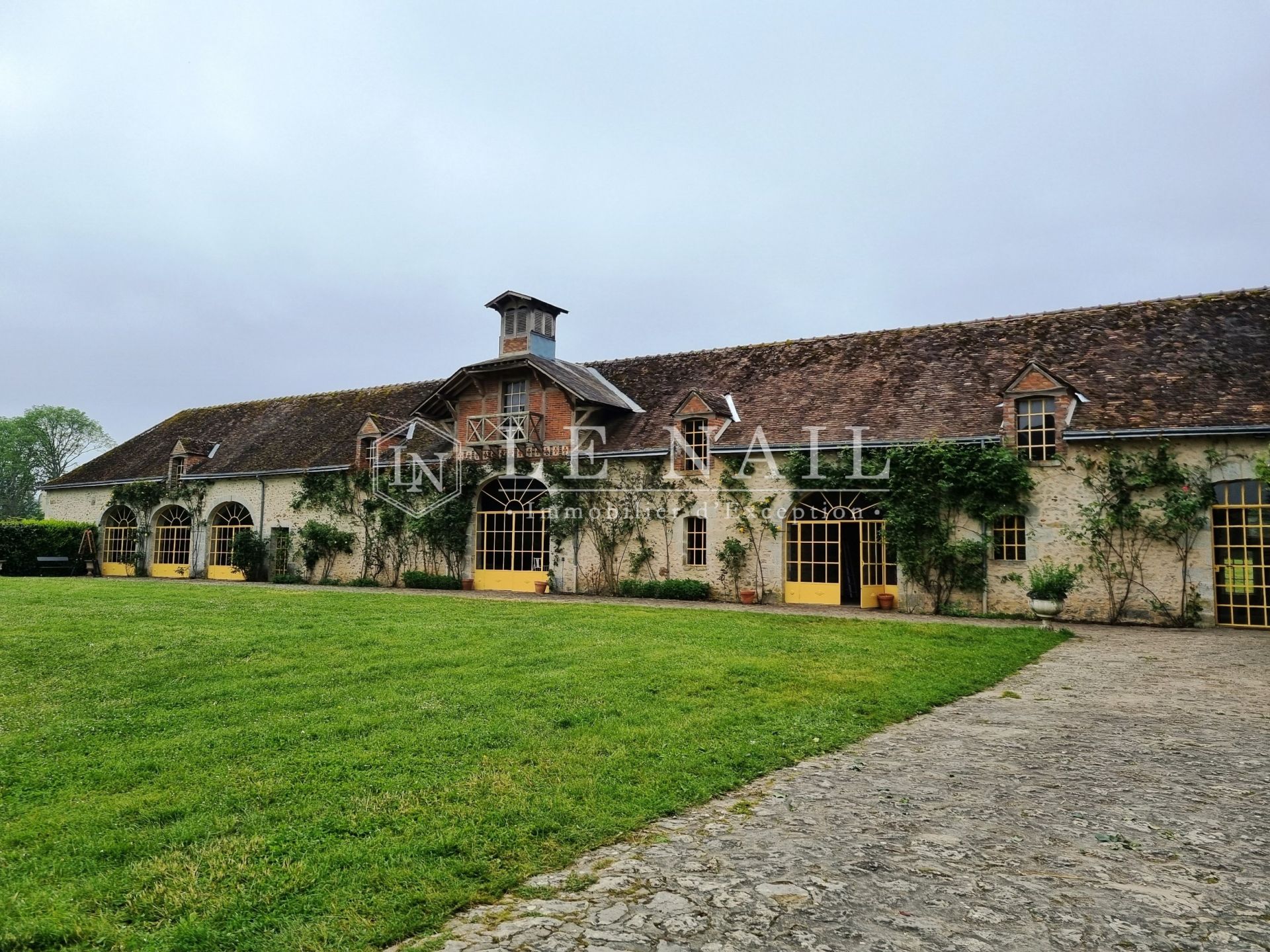 propriété 14 pièces en vente à MONTARGIS (45200)
