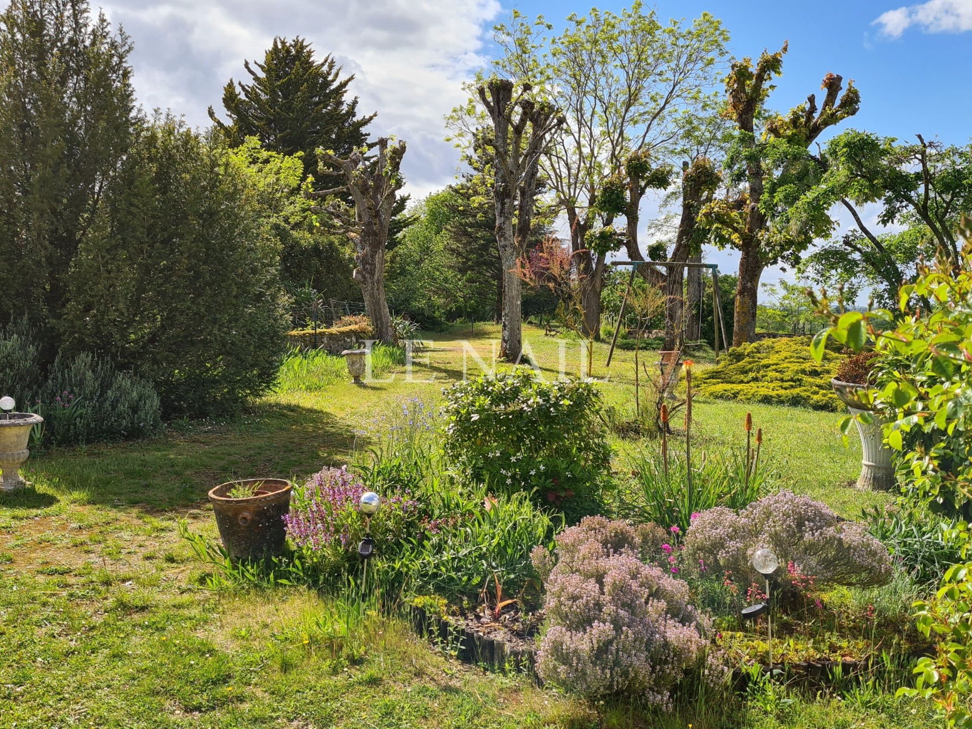 maison 10 pièces en vente à SAUMUR (49400)