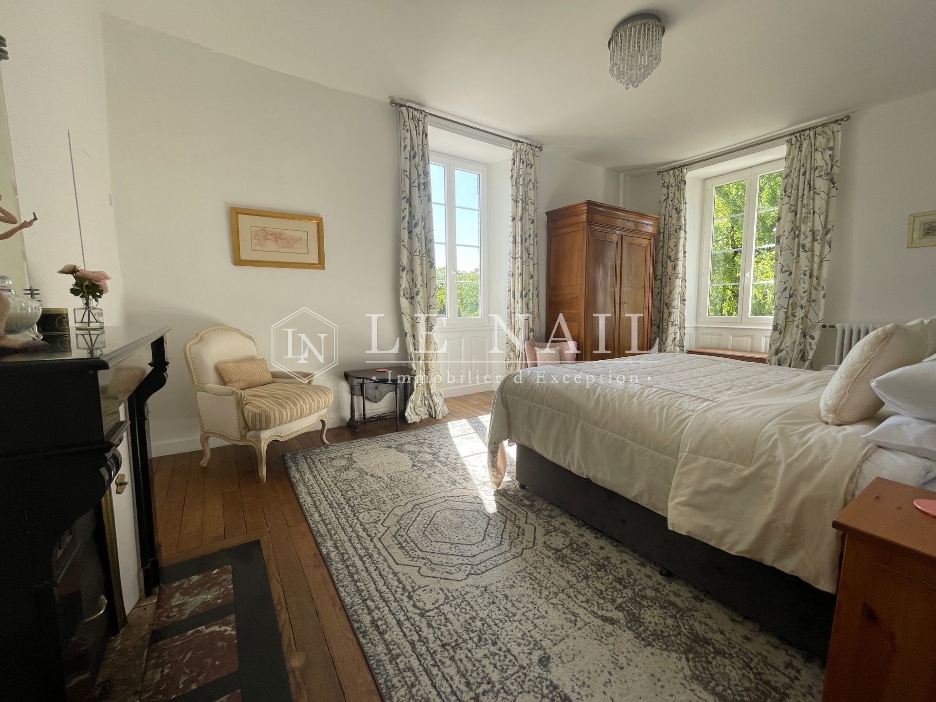 propriété 10 pièces en vente à LA CHATAIGNERAIE (85120)