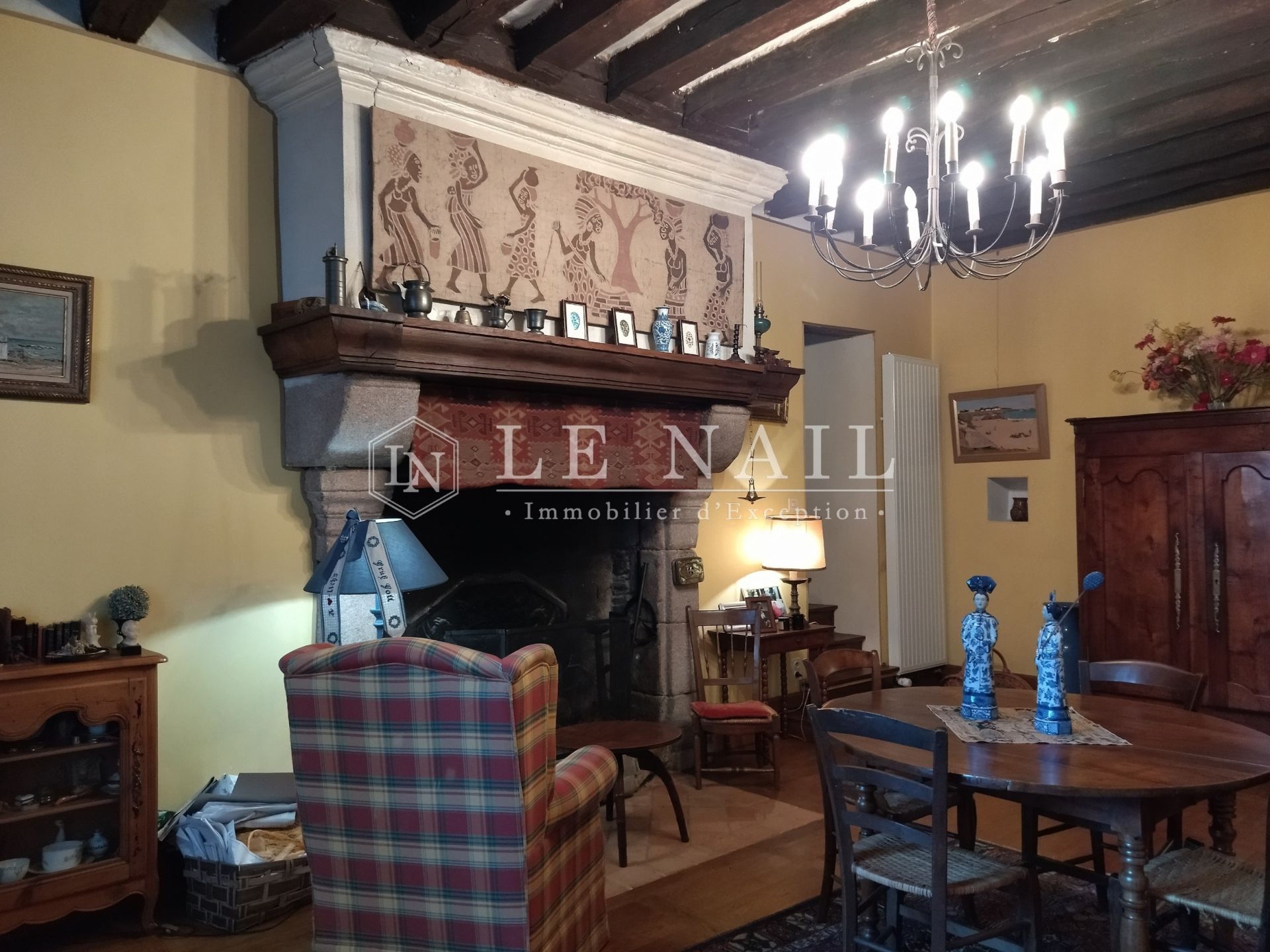 house 16 rooms for sale on CHOLET (49300)