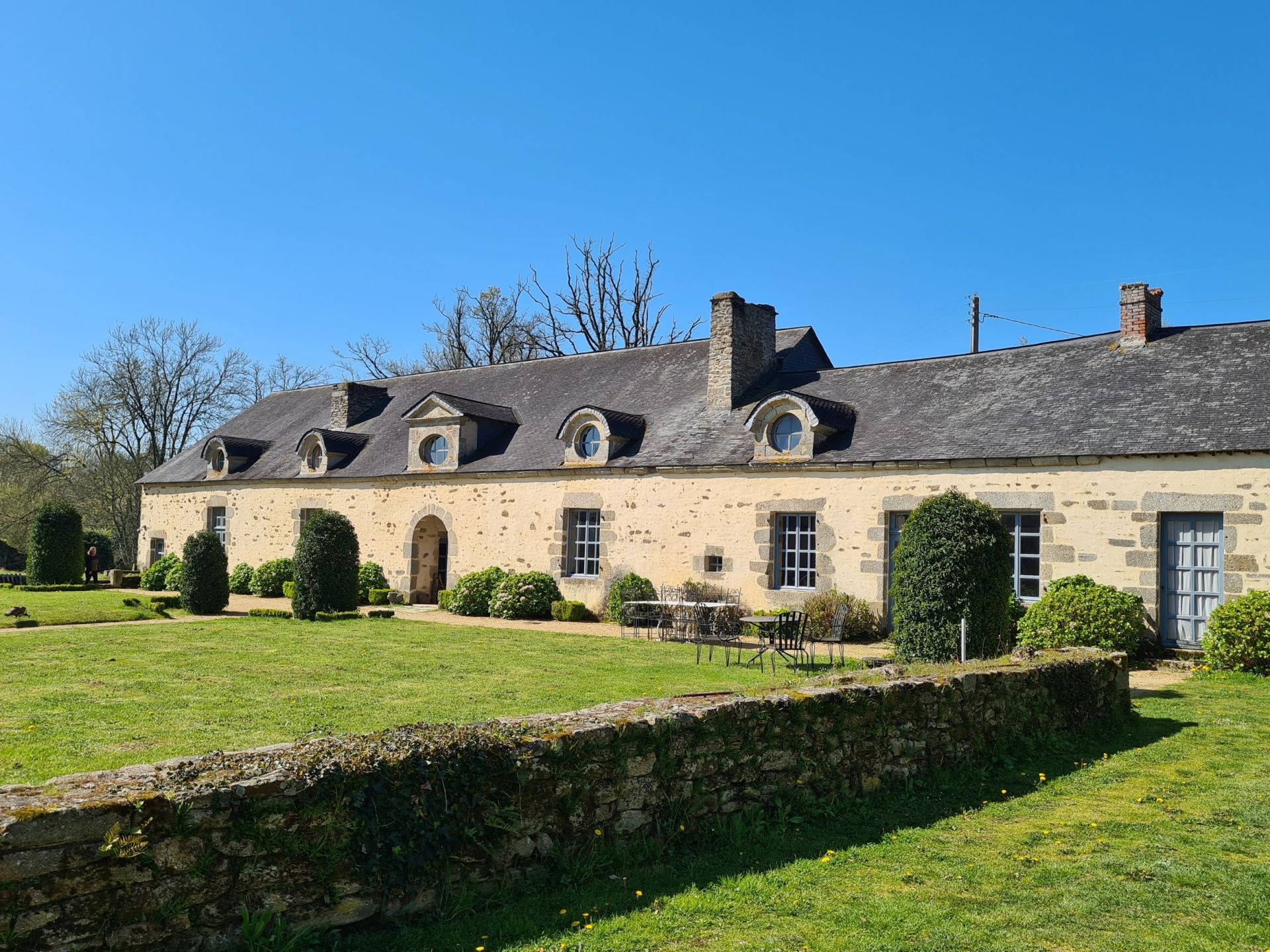 manoir 8 pièces en vente à MAYENNE (53100)