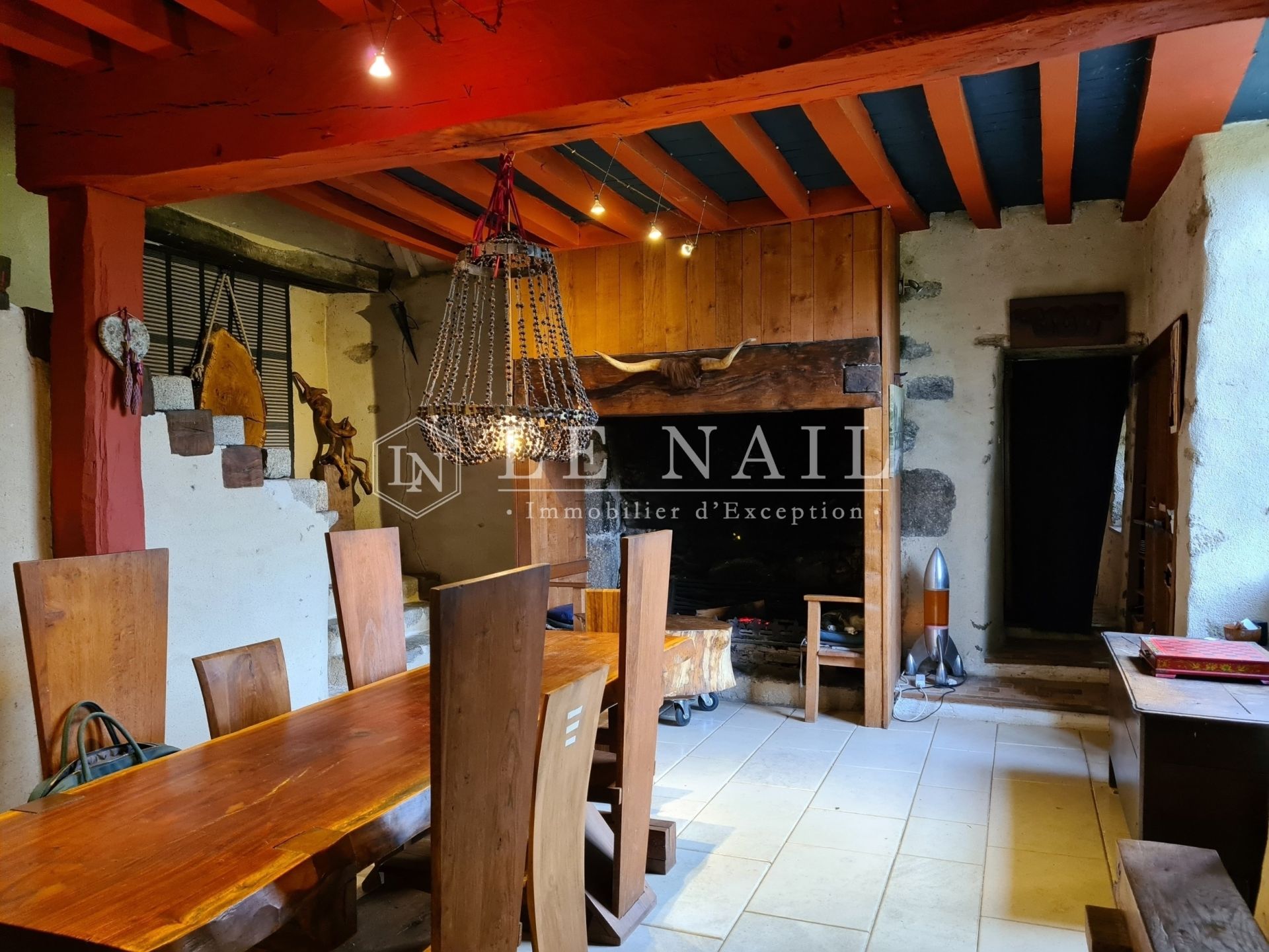manoir 8 pièces en vente à MAYENNE (53100)