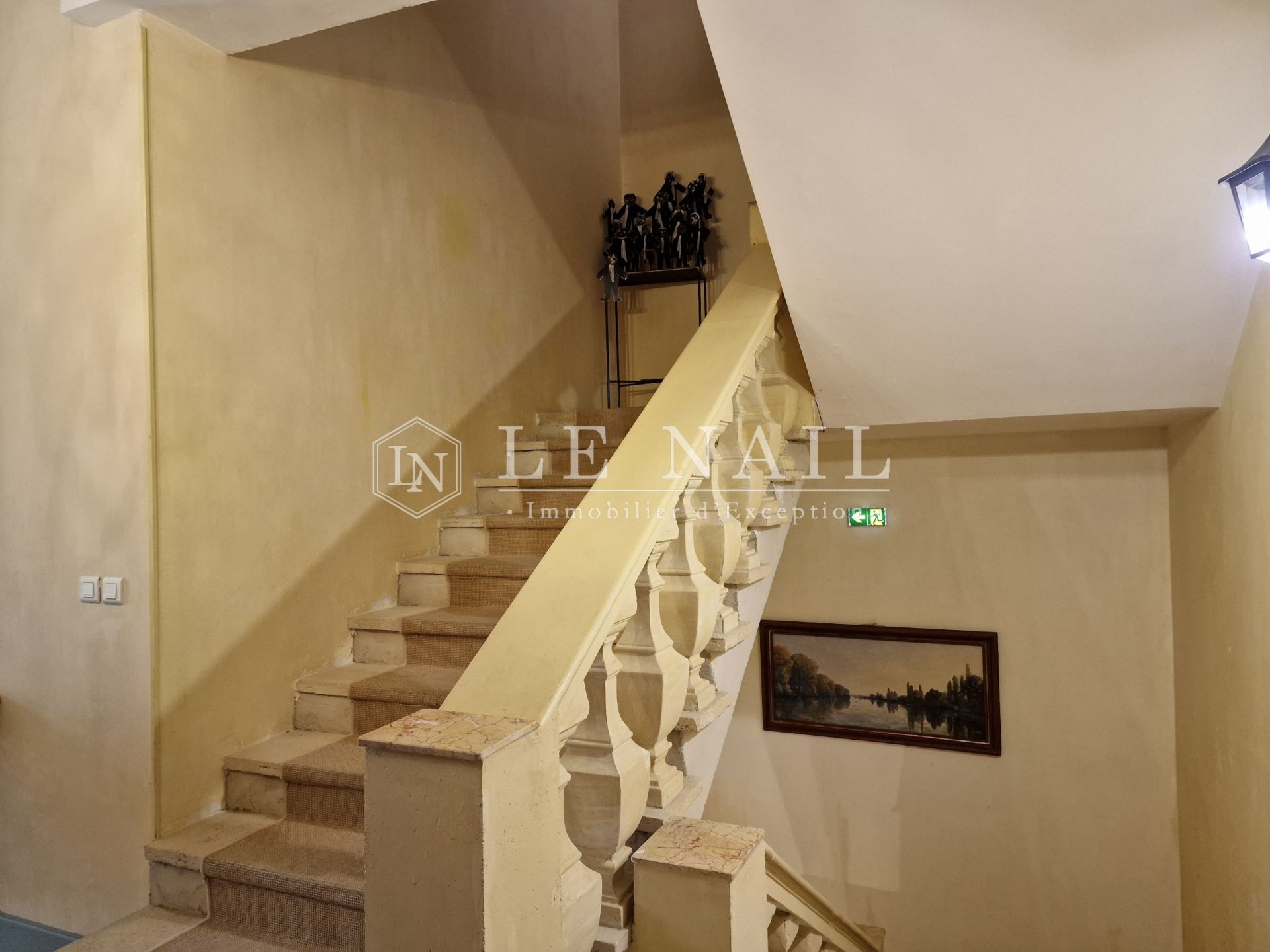 mansion 16 rooms for sale on MOISSAC (82200)