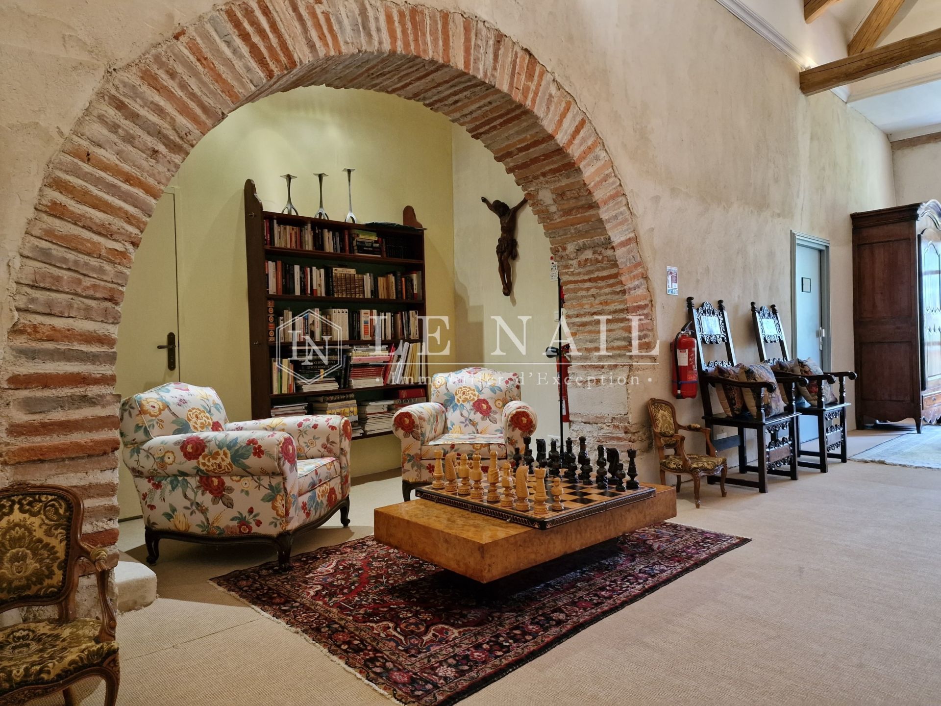 mansion 16 rooms for sale on MOISSAC (82200)