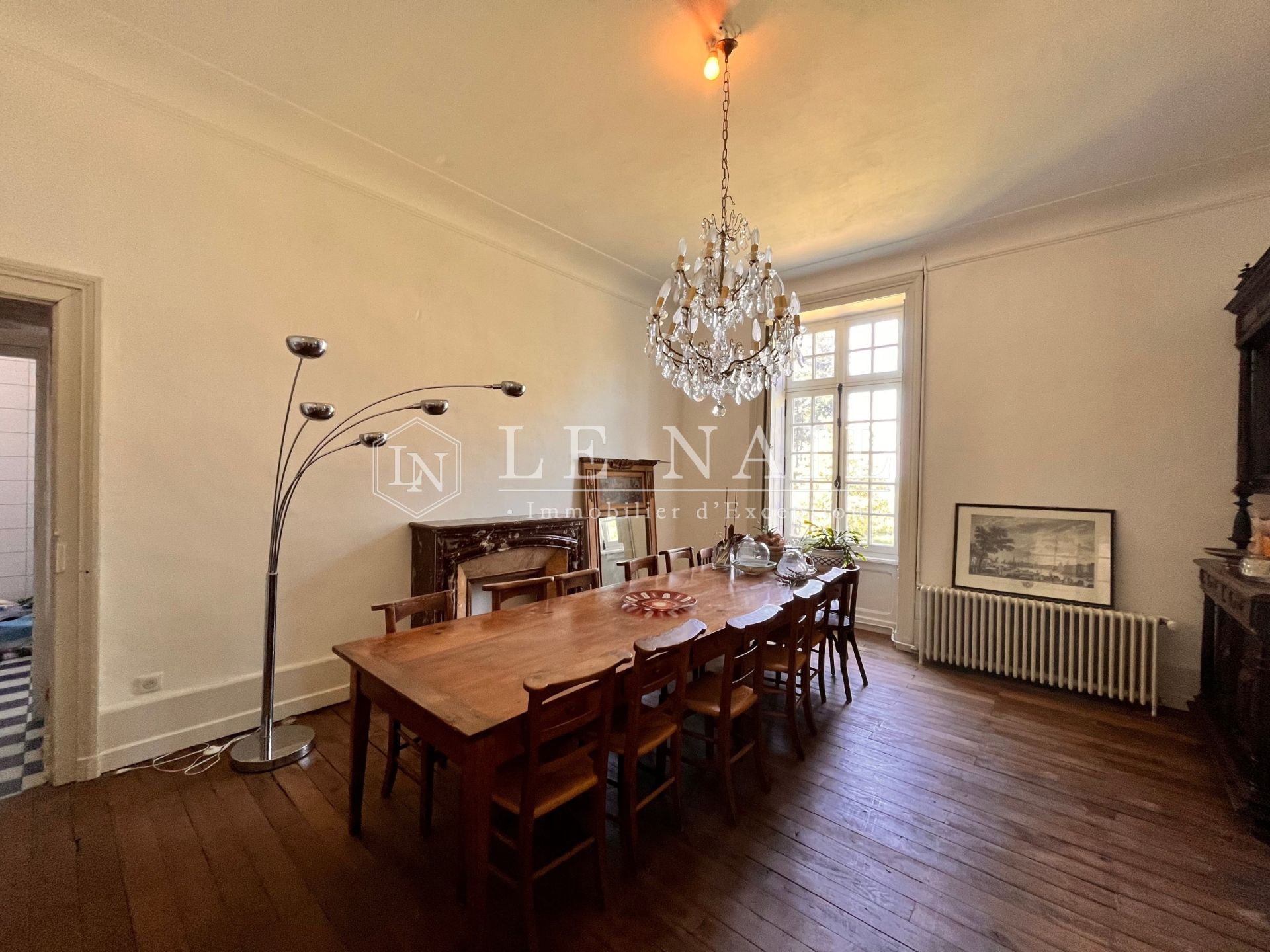 château 10 pièces en vente à POUZAUGES (85700)