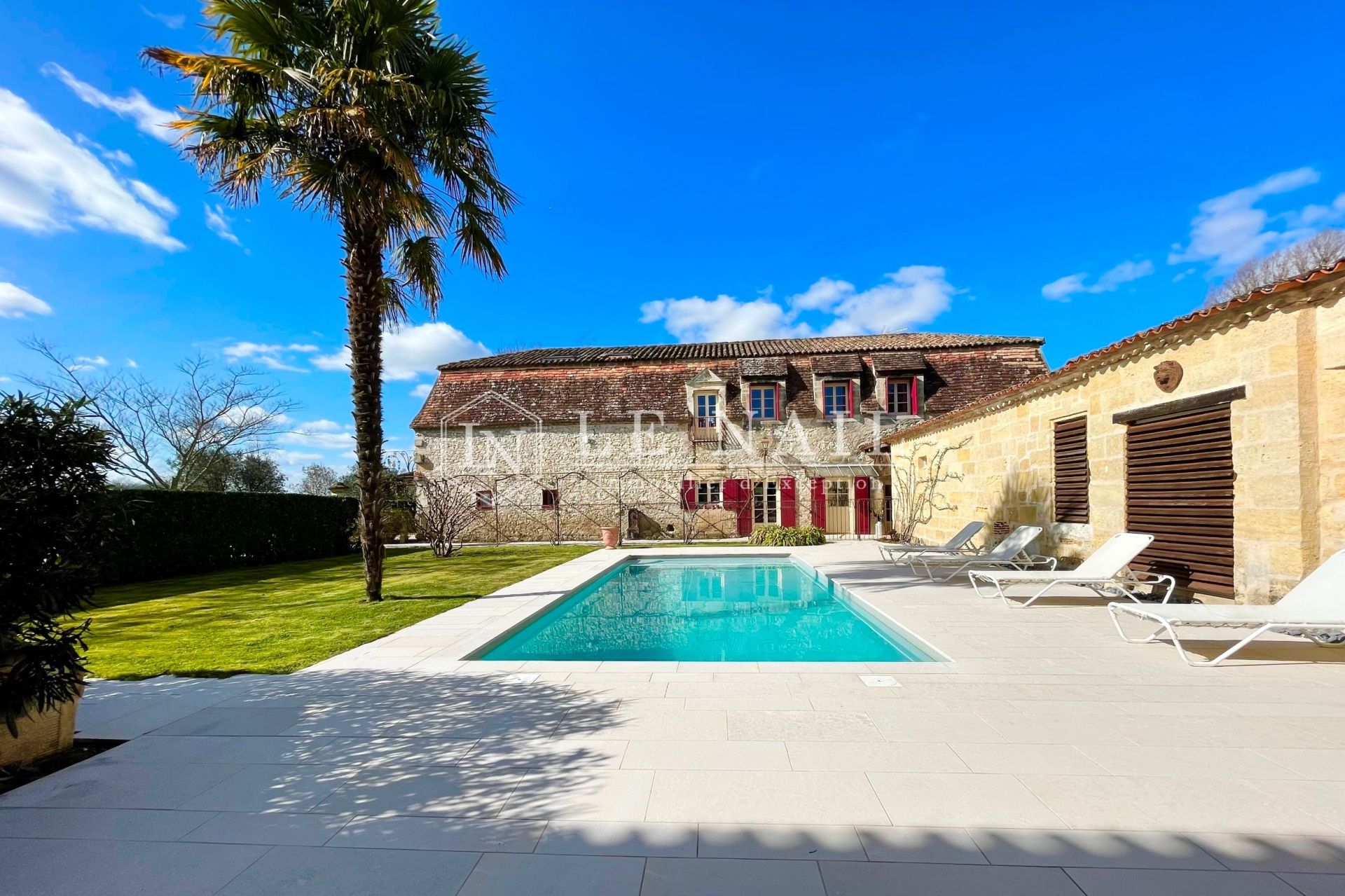 property 10 rooms for sale on BERGERAC (24100)