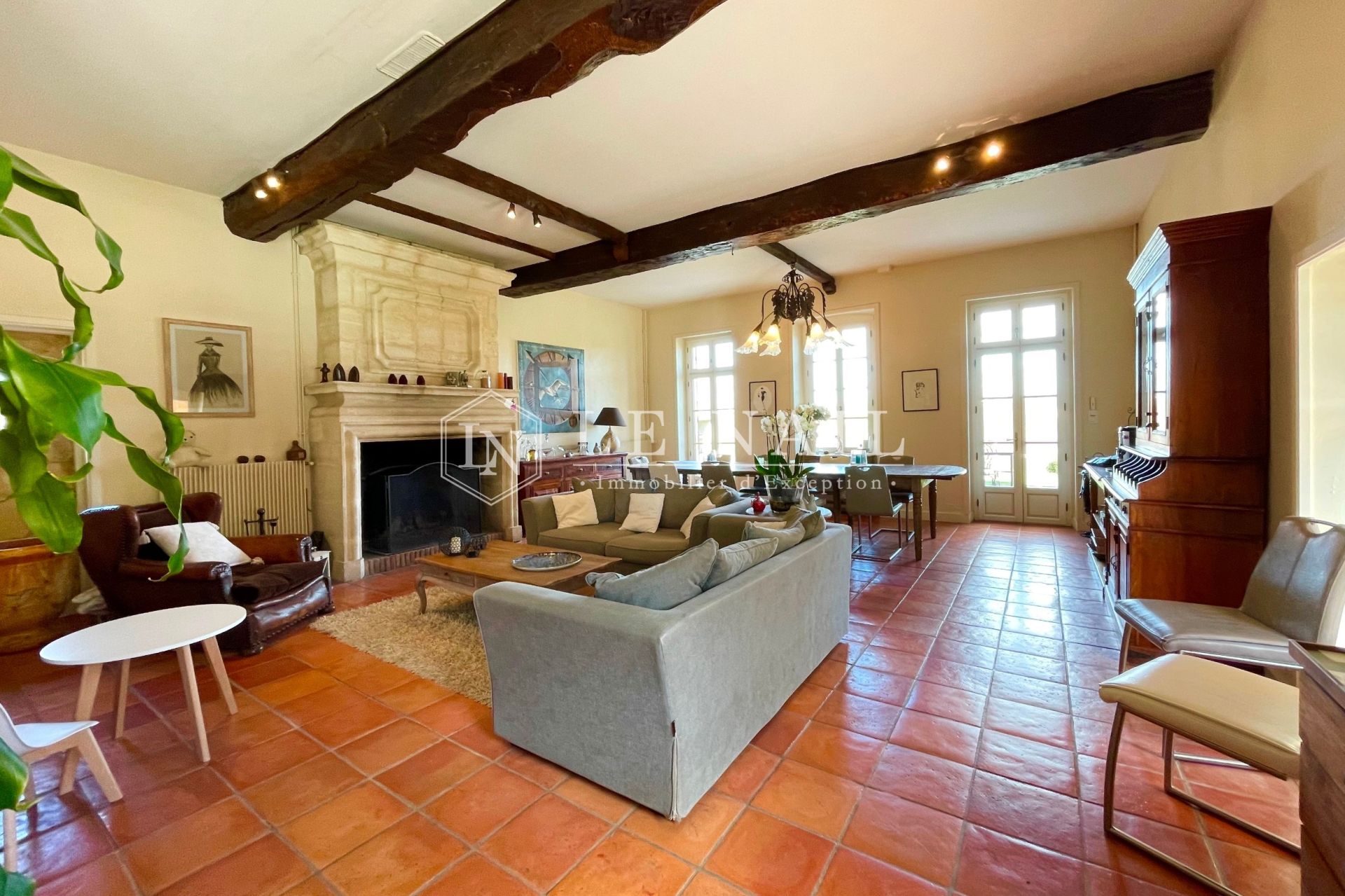 property 10 rooms for sale on BERGERAC (24100)