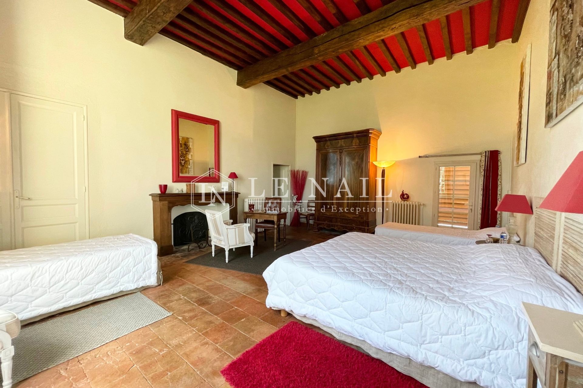 property 10 rooms for sale on BERGERAC (24100)