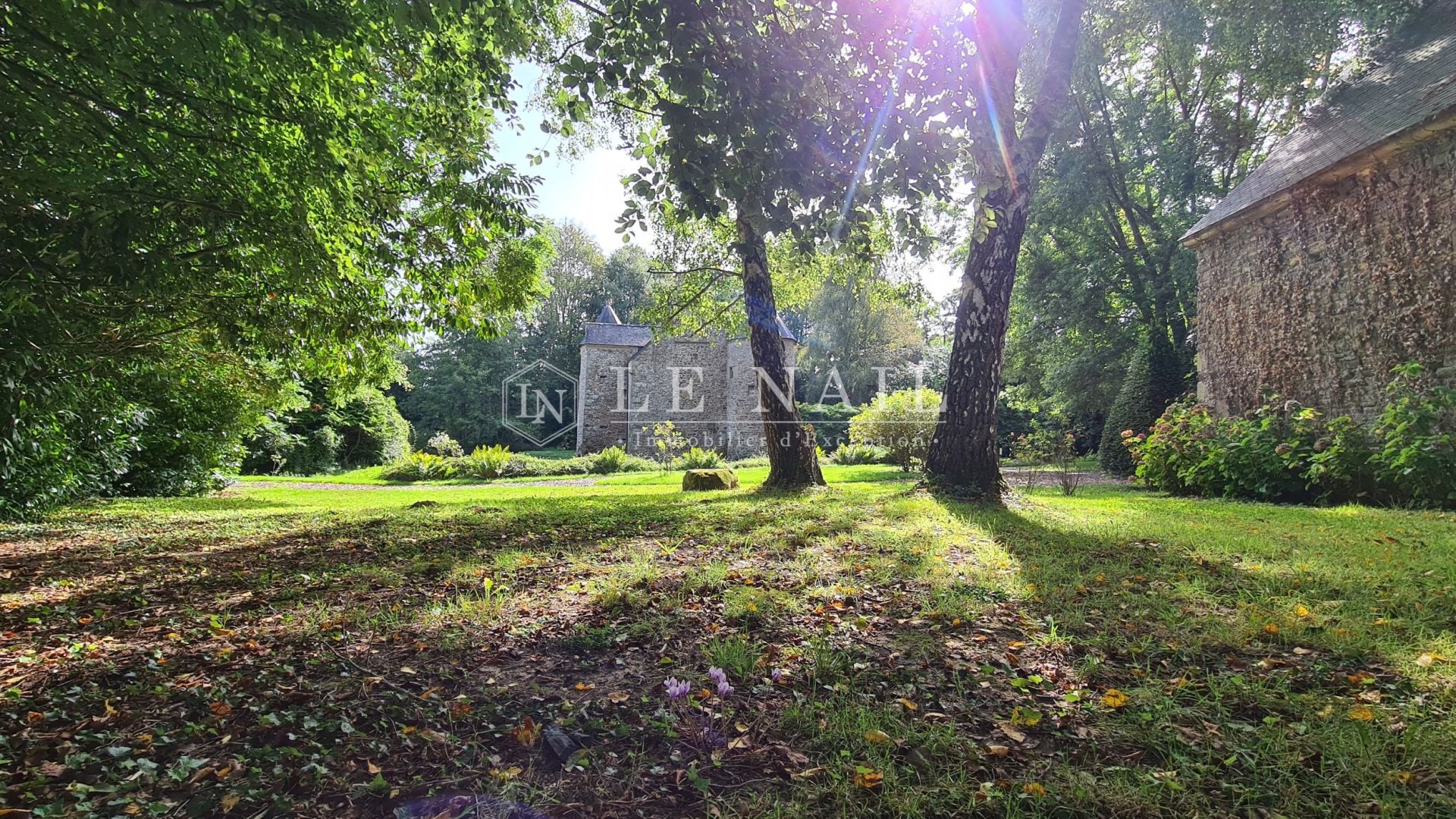 manor house 8 rooms for sale on ST HILAIRE DU HARCOUET (50600)