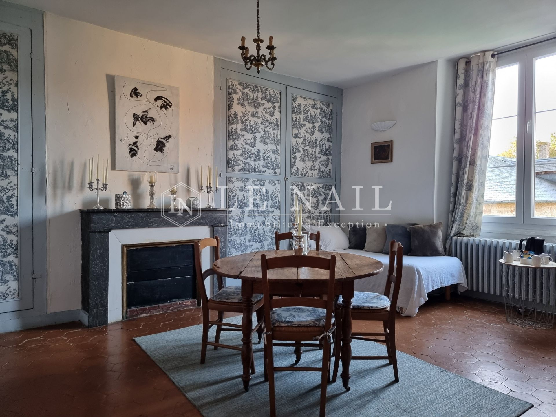 castle 16 rooms for sale on ALENCON (61000)