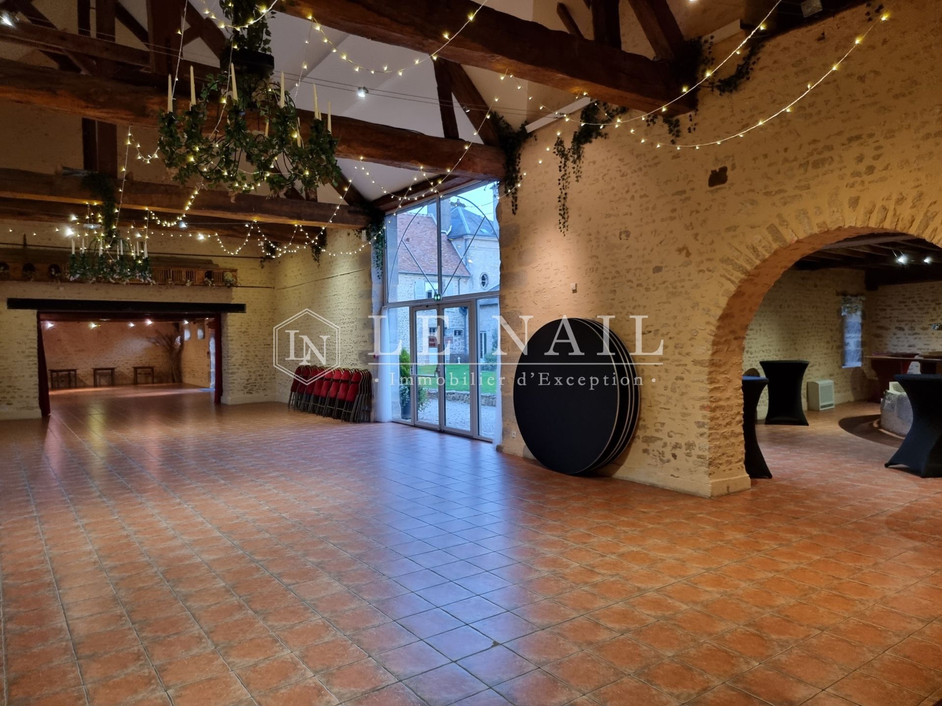 castle 16 rooms for sale on ALENCON (61000)