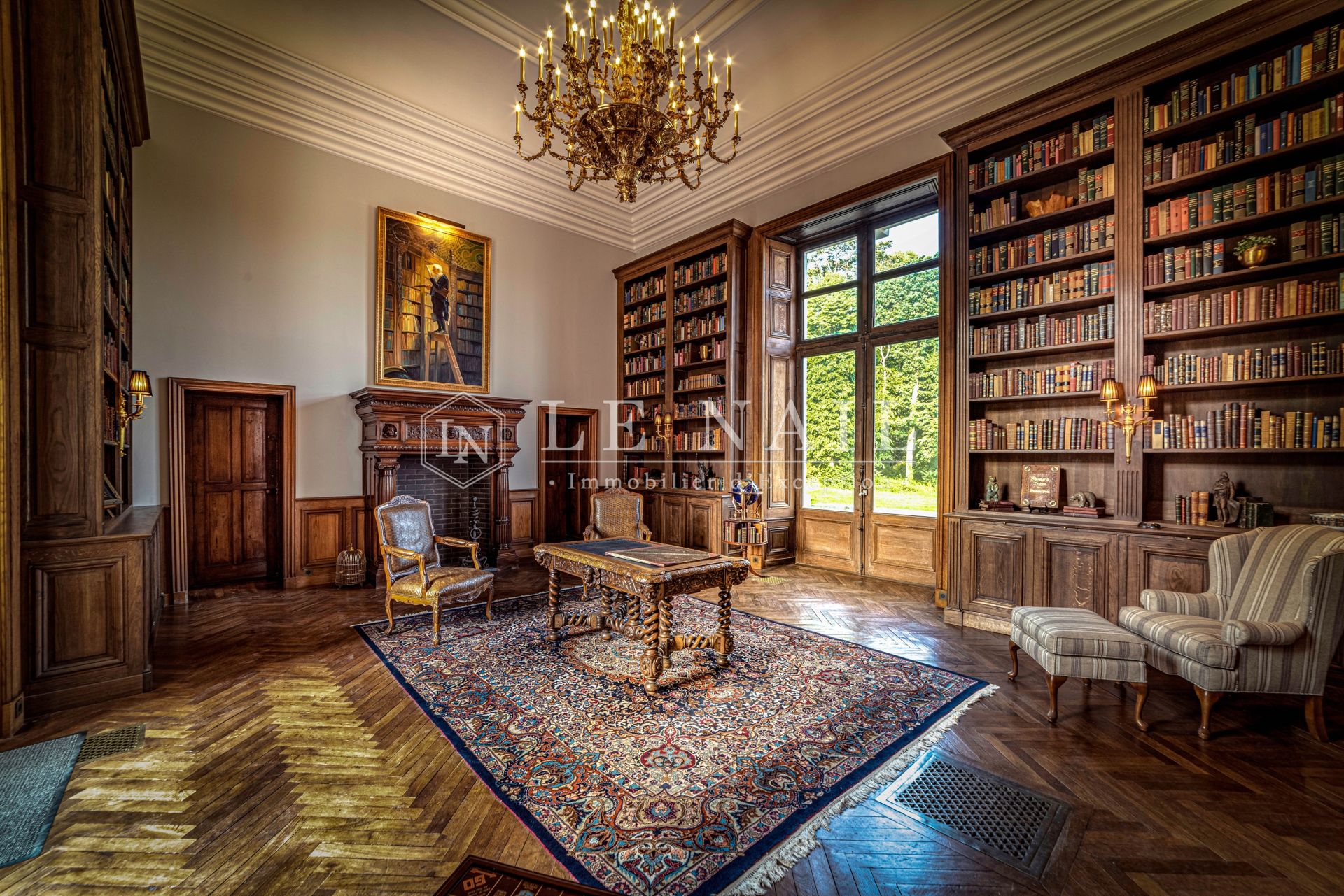 castle 25 rooms for sale on LE LION D ANGERS (49220)