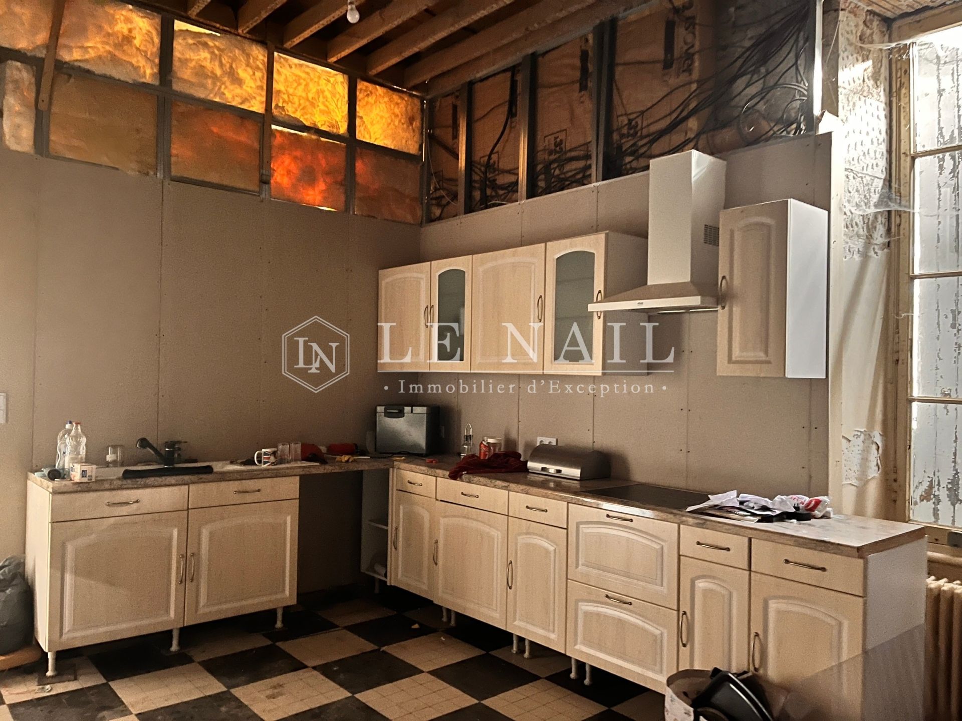 mansion 1 room for sale on STE HERMINE (85210)
