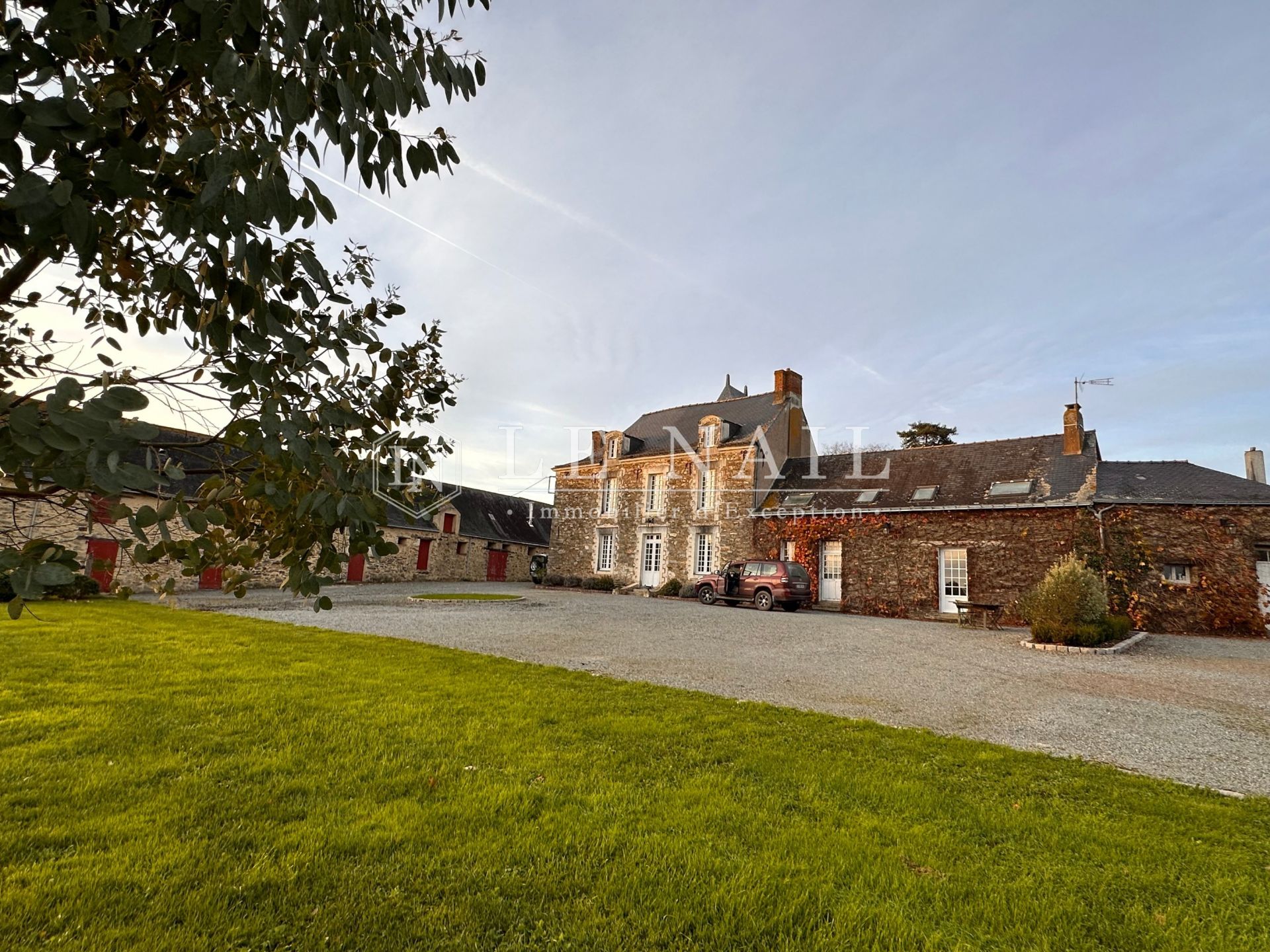 manor house 12 rooms for sale on NORT SUR ERDRE (44390)