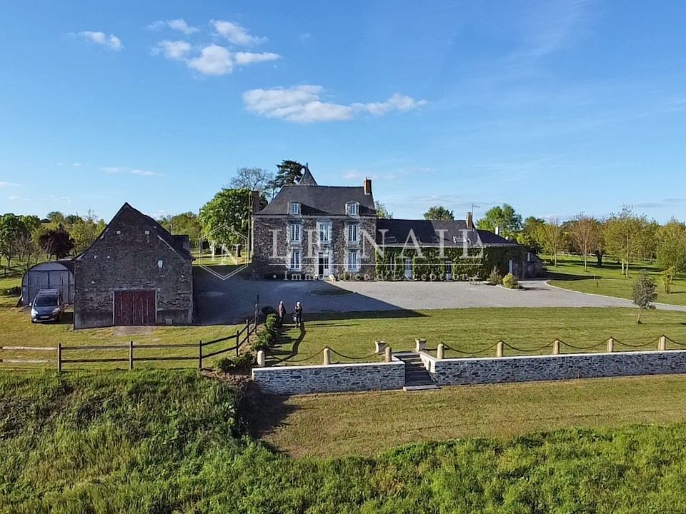 manor house 12 rooms for sale on NORT SUR ERDRE (44390)