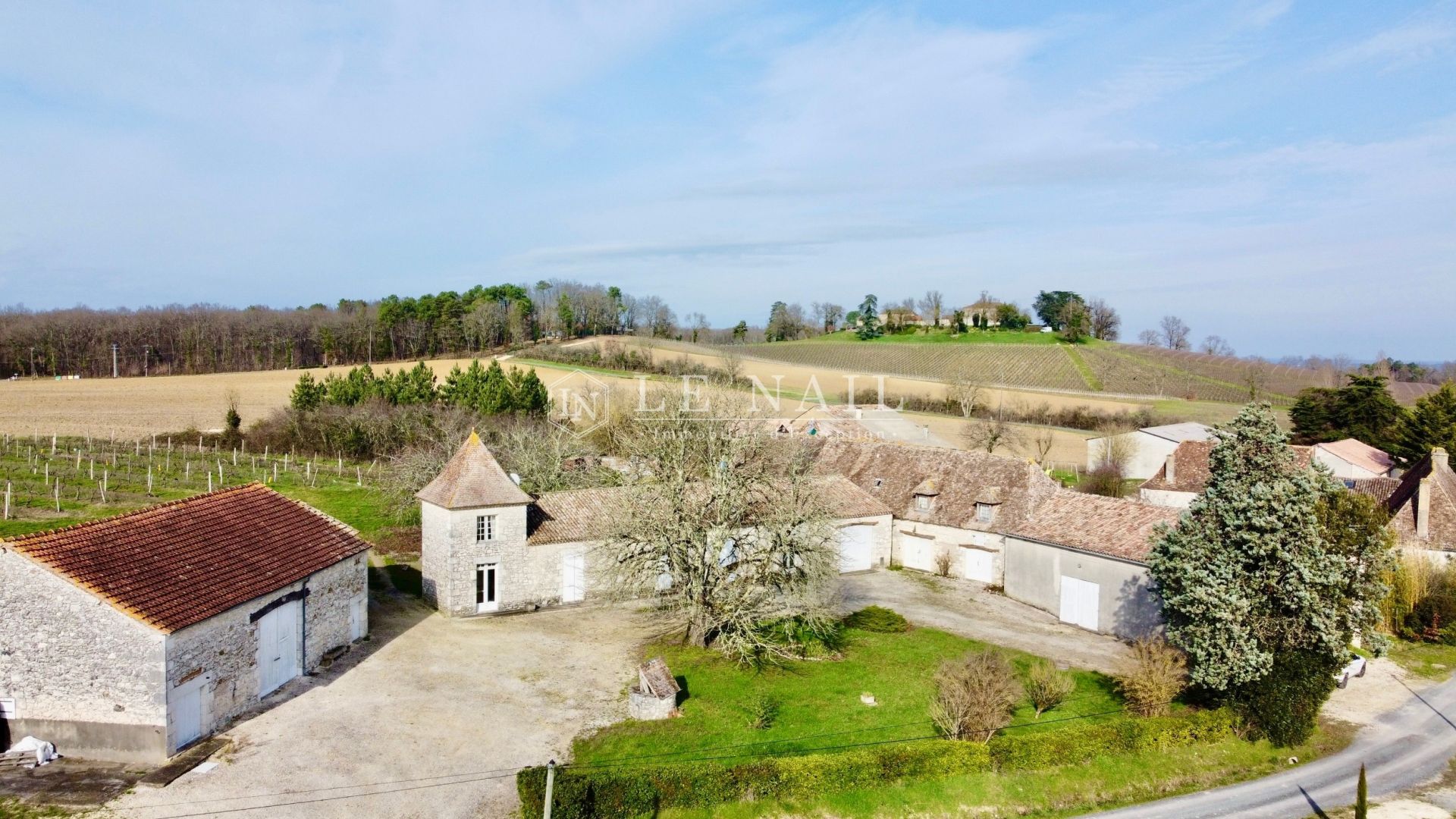 wine estate 6 rooms for sale on BERGERAC (24100)