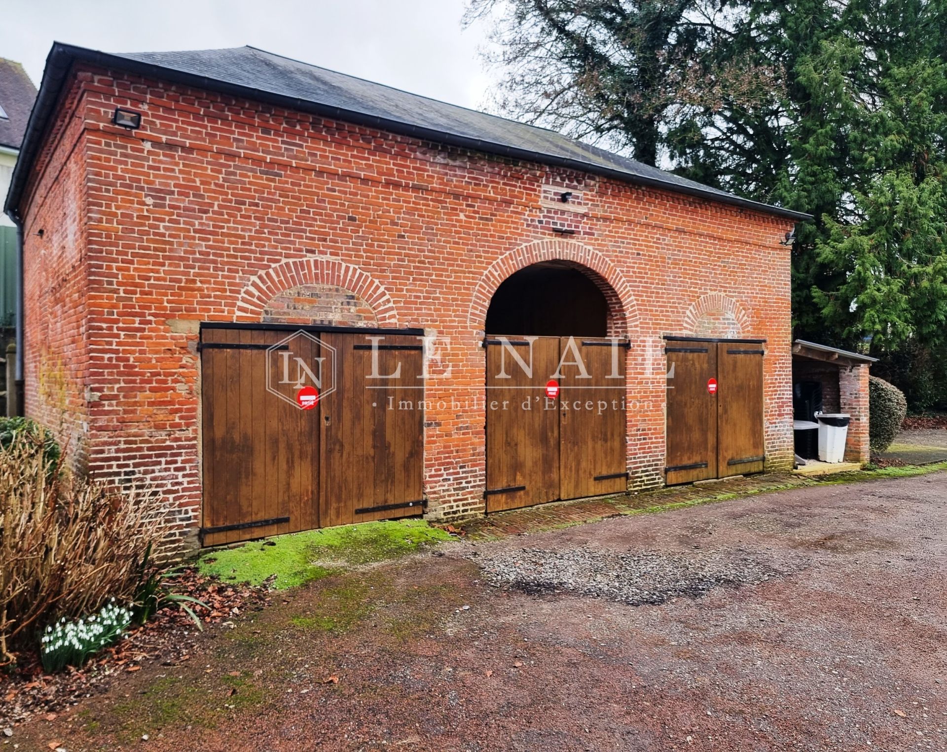 manor house 23 rooms for sale on GACE (61230)