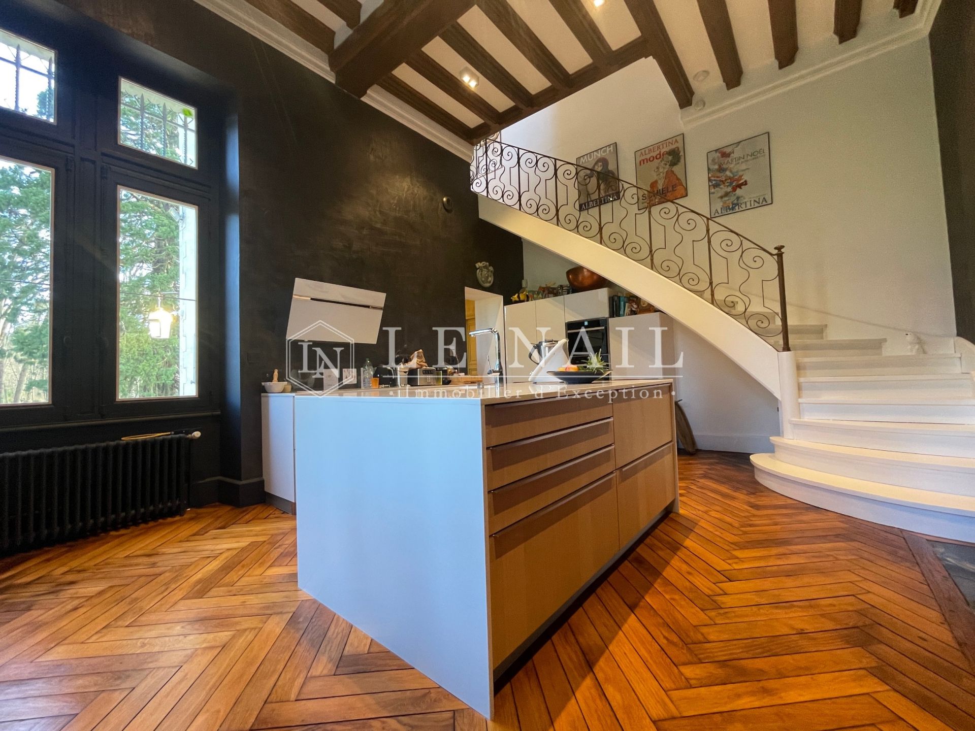 château 11 pièces en vente à POITIERS (86000)