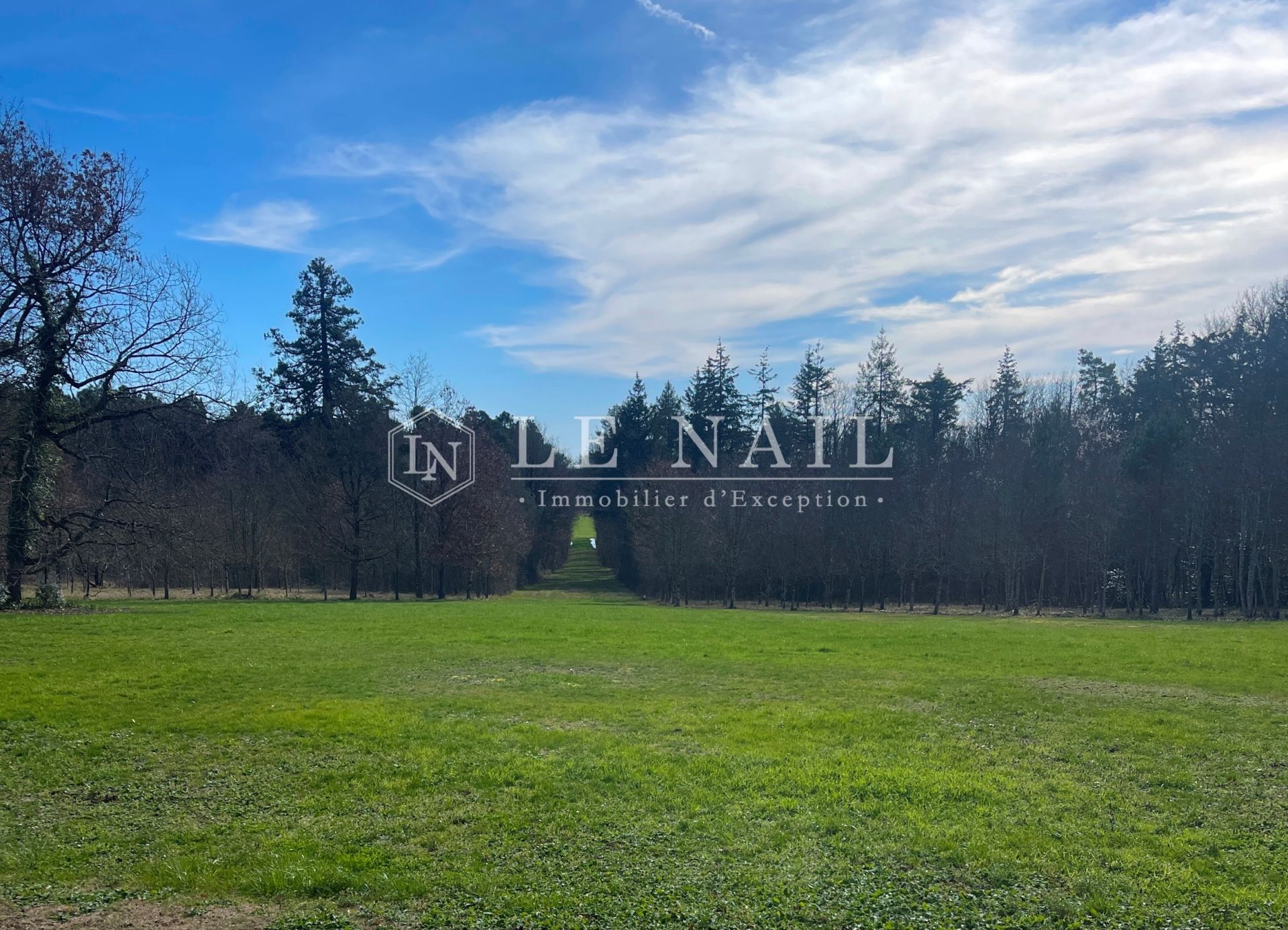 château 11 pièces en vente à POITIERS (86000)