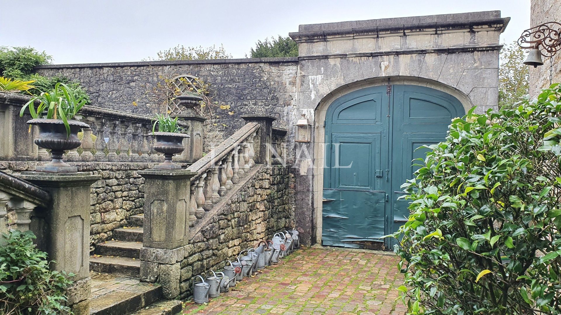 hôtel particulier 10 pièces en vente à VALOGNES (50700)