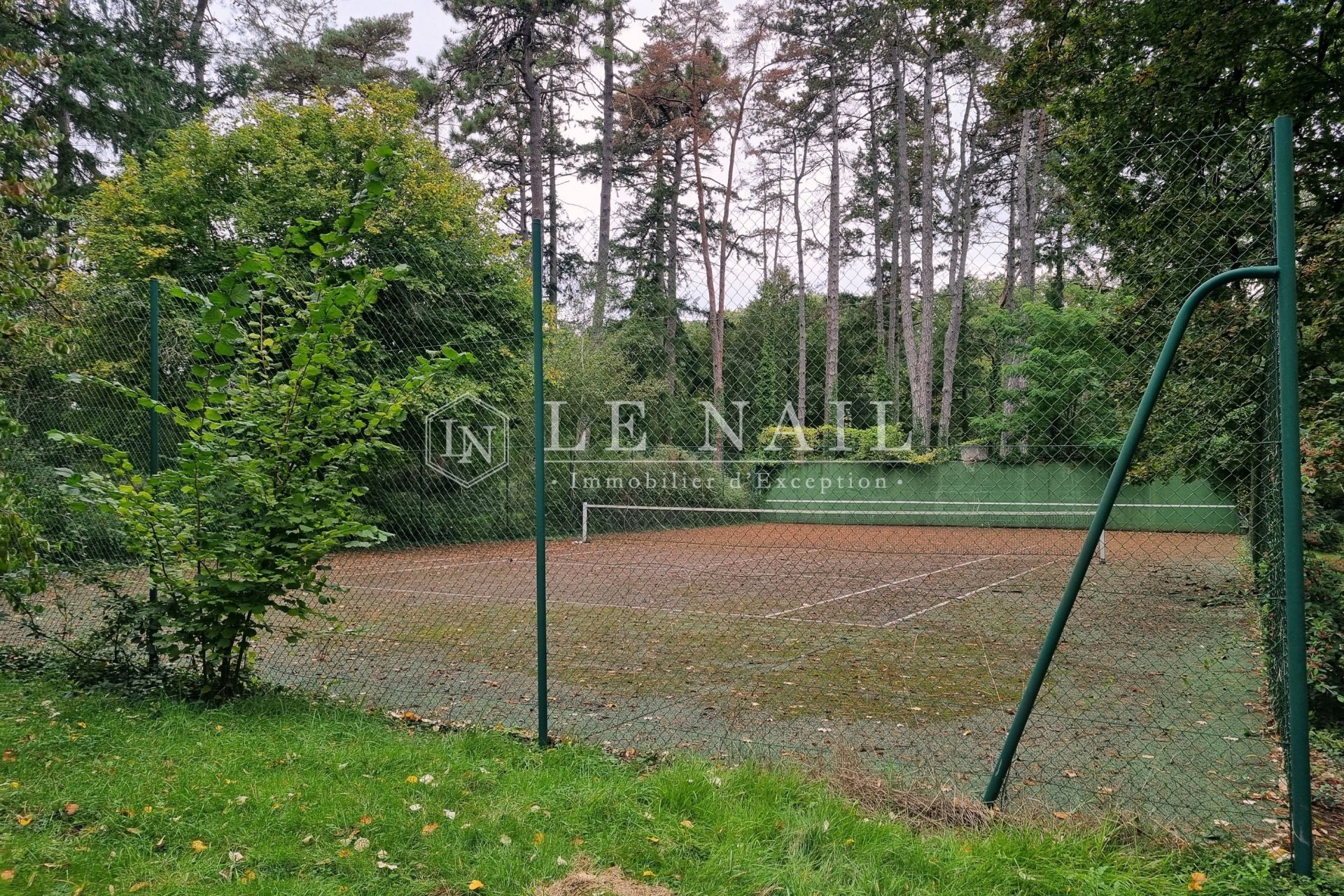 château 20 pièces en vente à TOURS (37000)