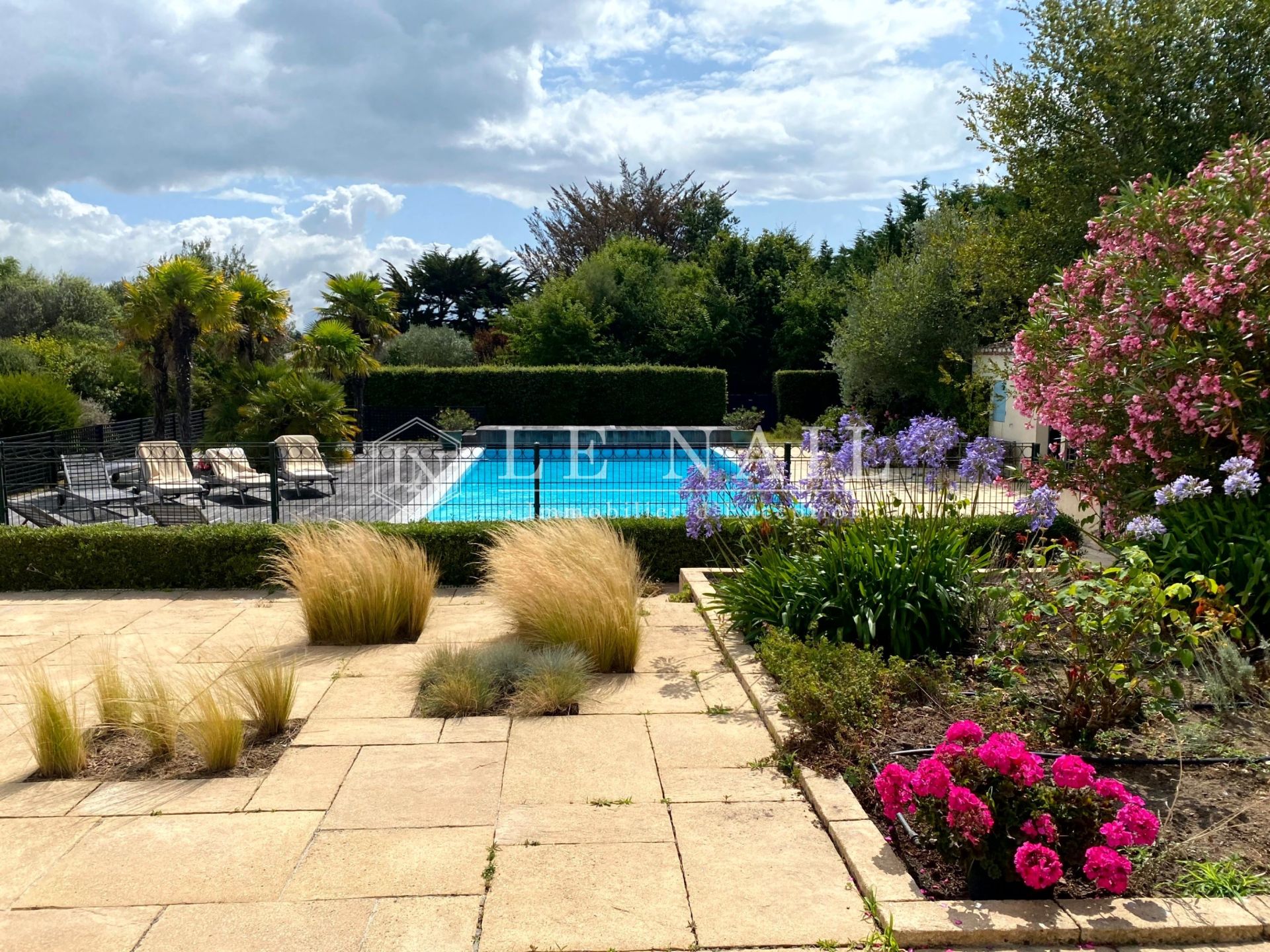 house 10 rooms for sale on NOIRMOUTIER EN L ILE (85330)