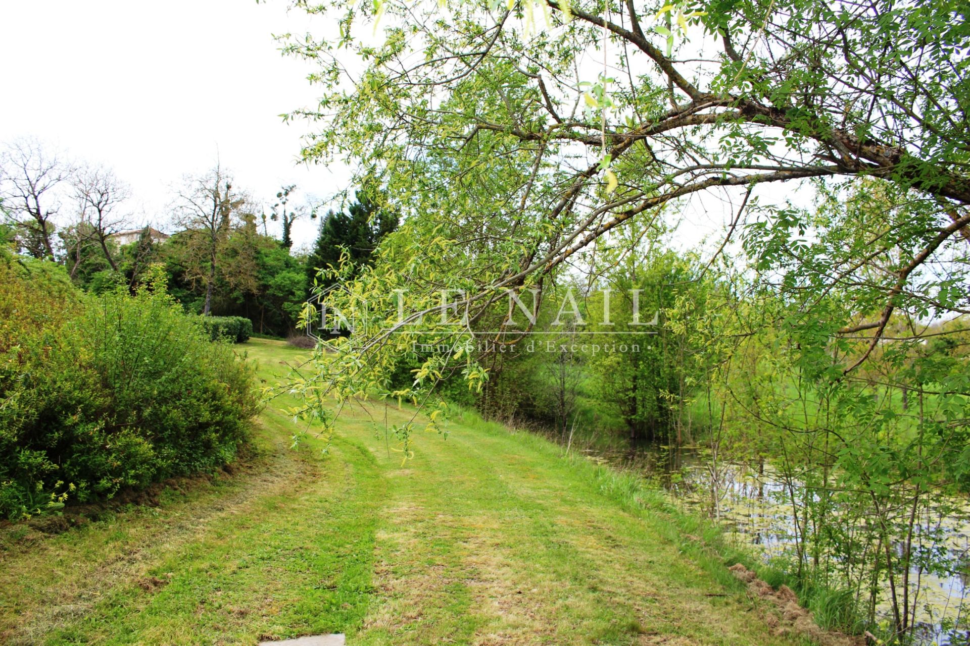 castle 15 rooms for sale on STE FOY LA GRANDE (33220)