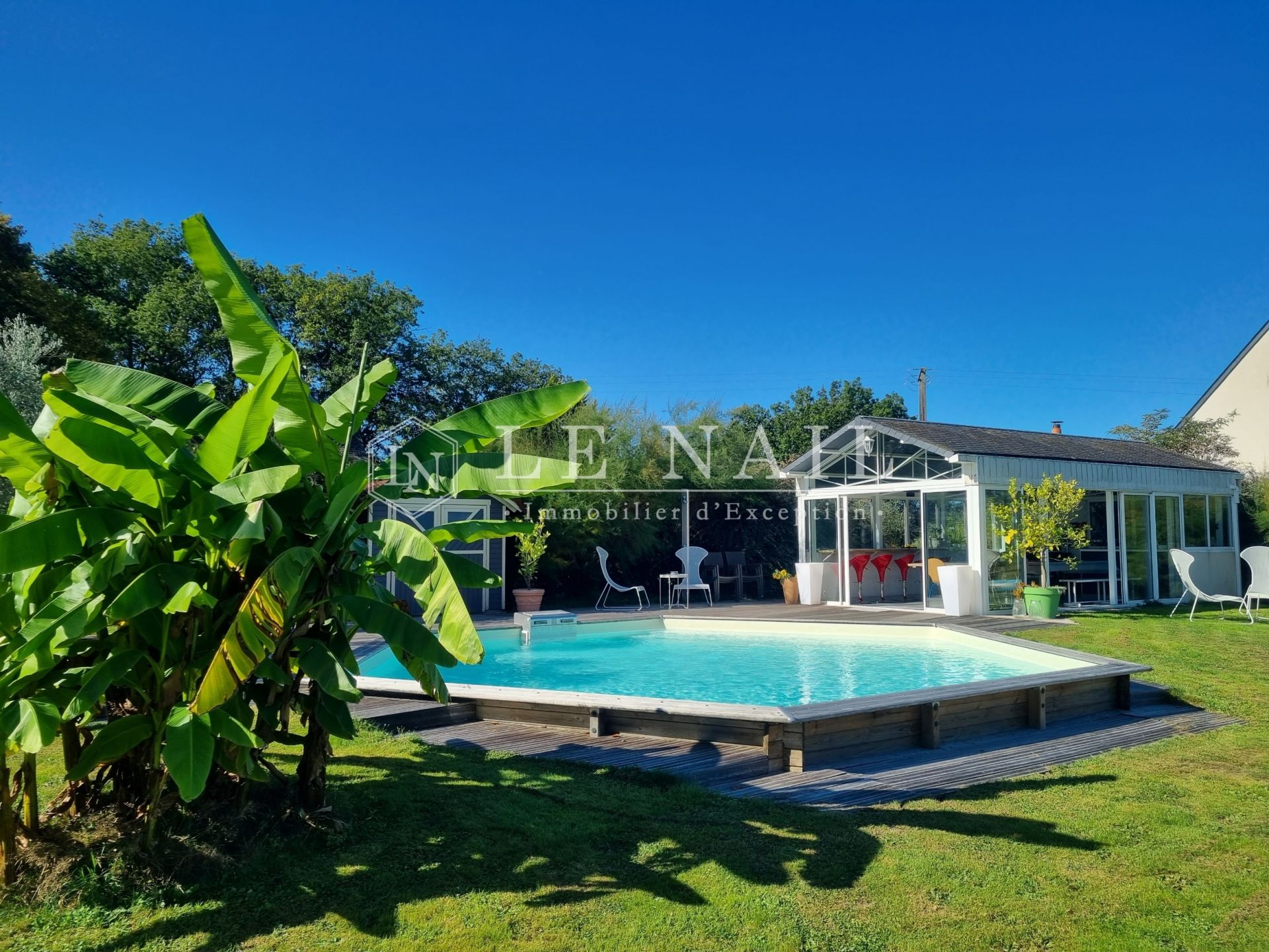 house 11 rooms for sale on NEUVY LE ROI (37370)