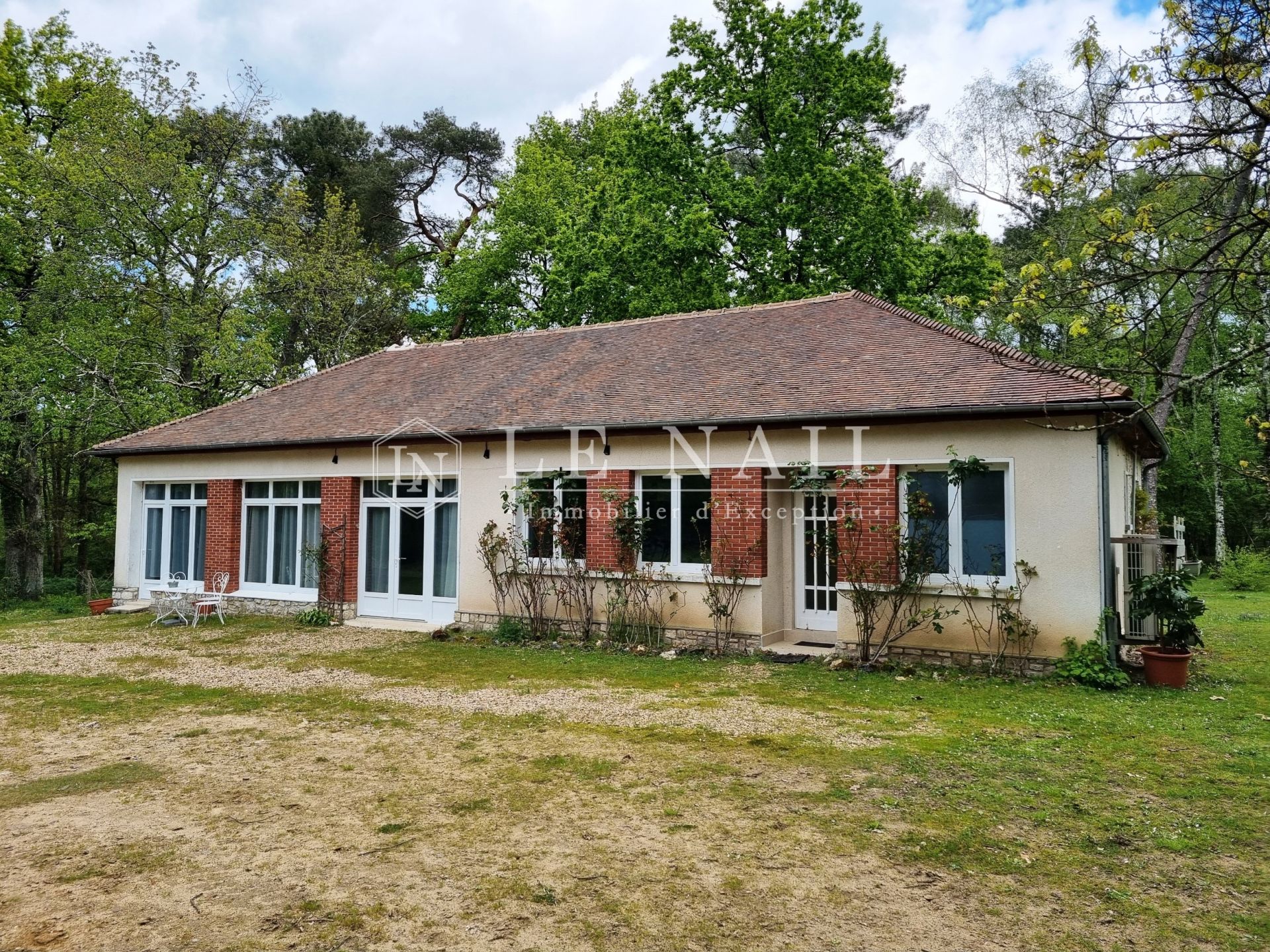 property 13 rooms for sale on CHAMBORD (41250)