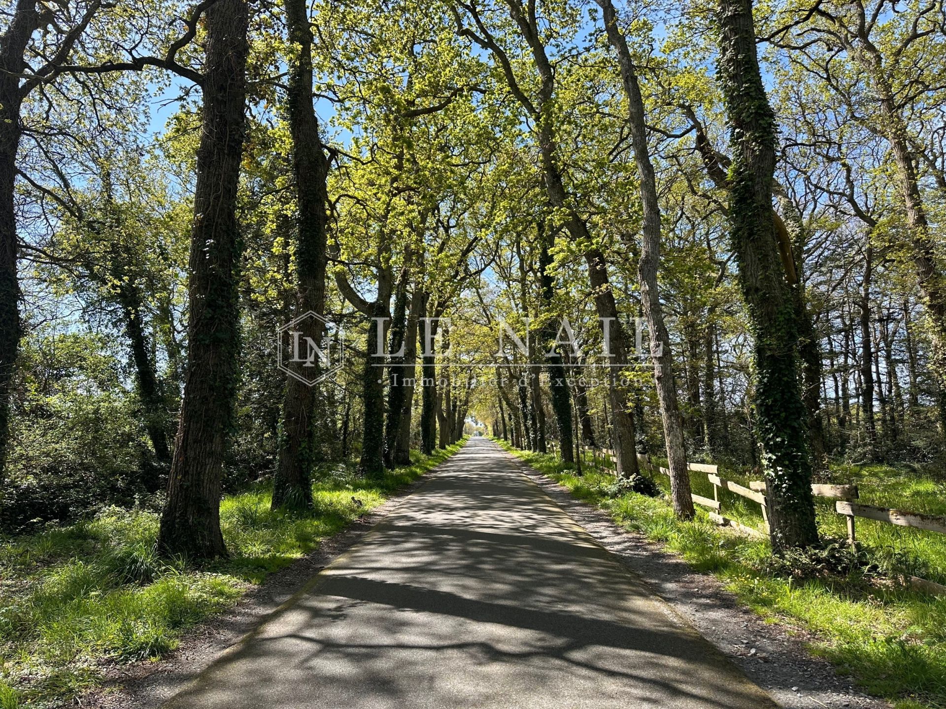 manor house 9 rooms for sale on GUERANDE (44350)