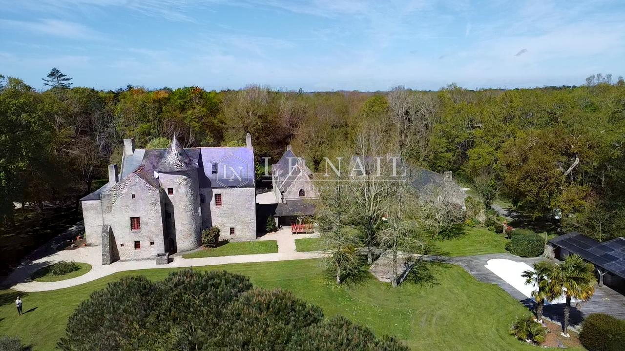 manor house 9 rooms for sale on GUERANDE (44350)