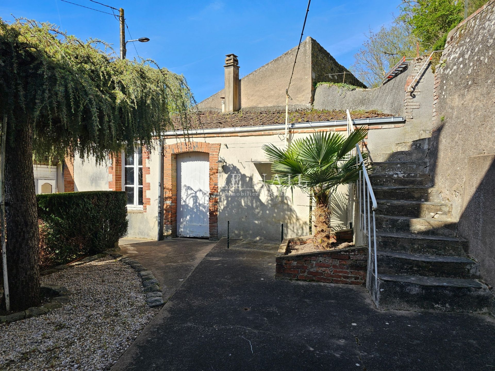 maison de maître 13 pièces en vente à ANGERS (49100)